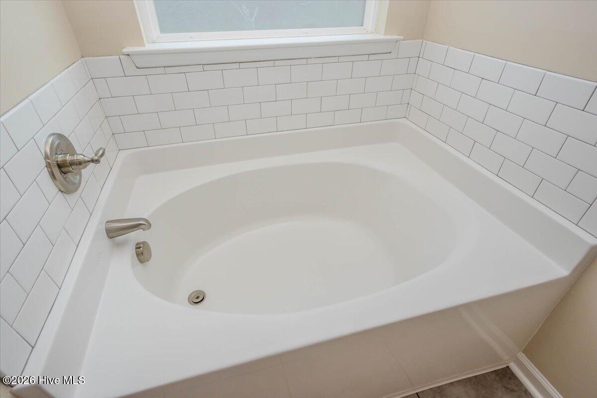 2322 Malone Way Property Photo 33