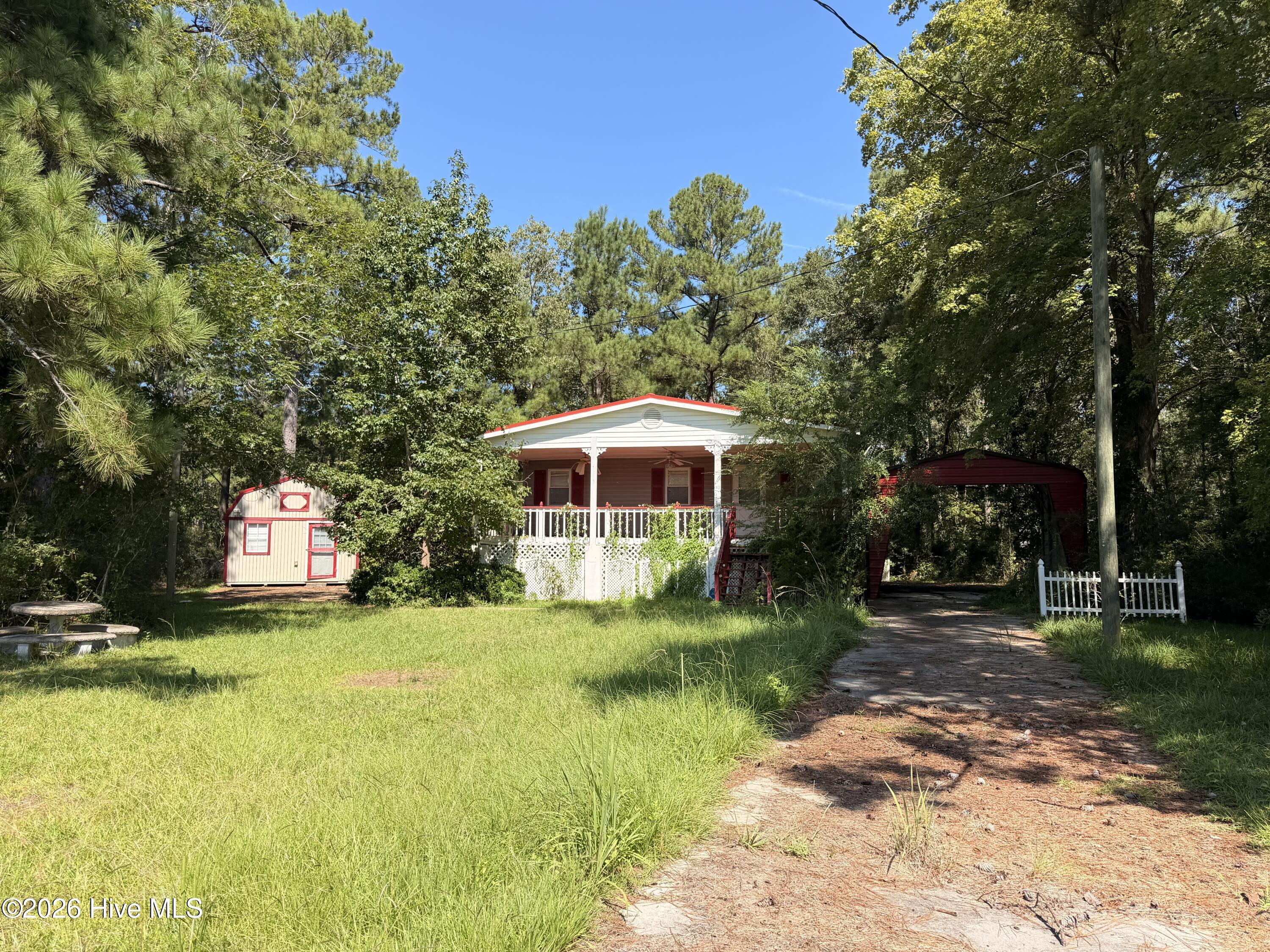 817 Pamlico Road Property Photo 1