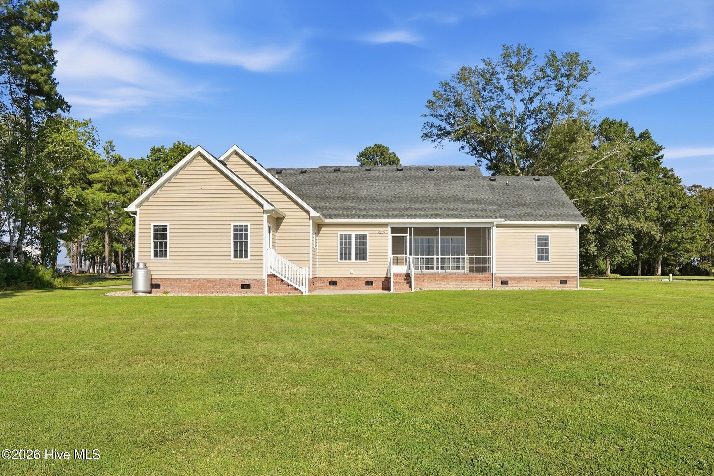 91 Small Drive Property Photo 39