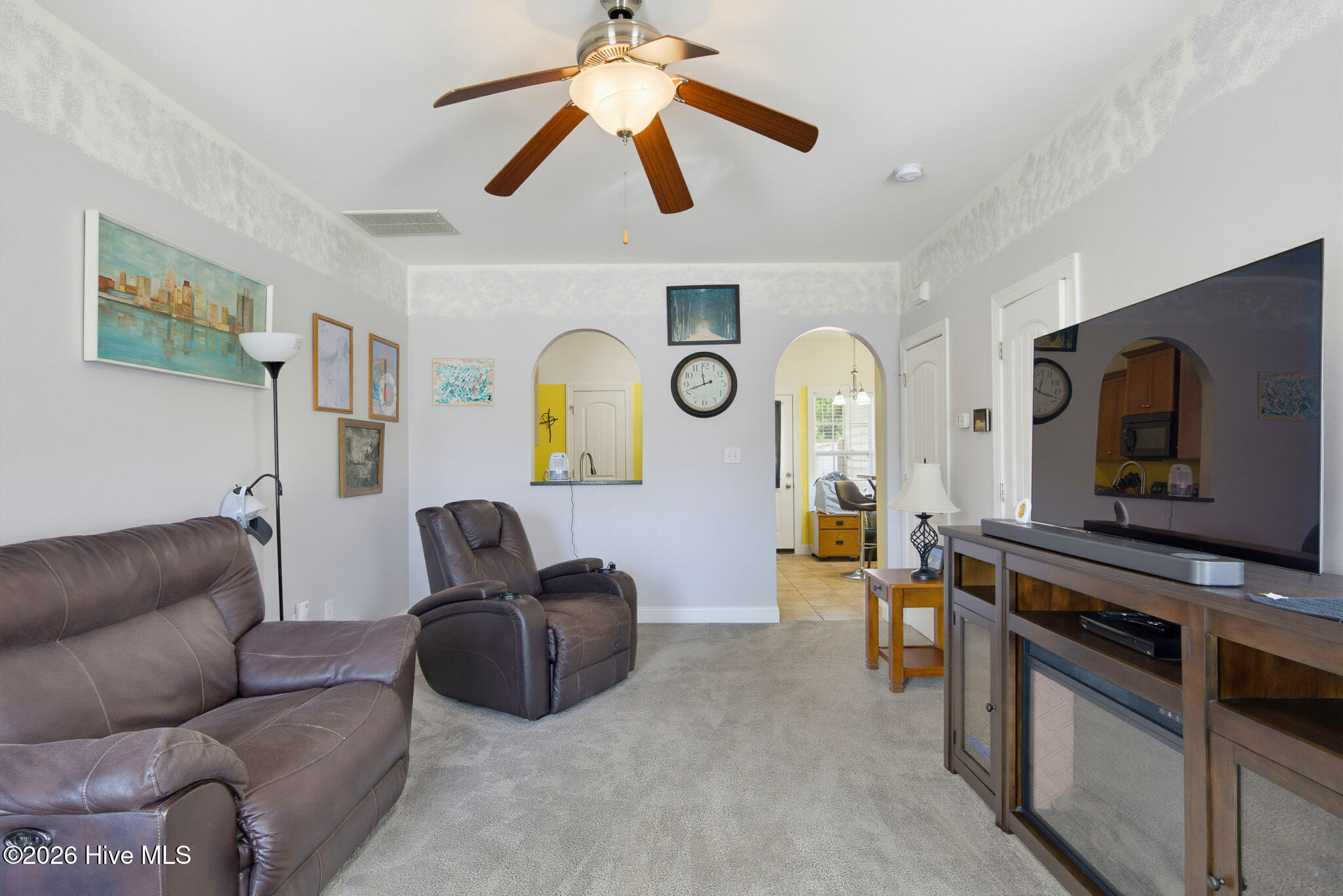 106 Parrot Landing Drive Property Photo 8