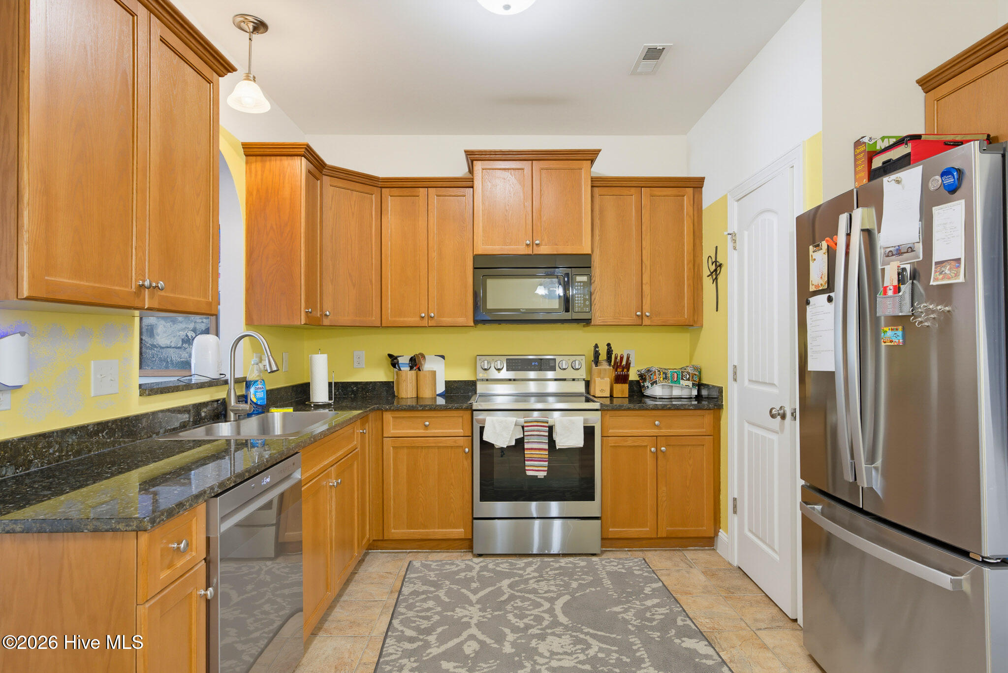 106 Parrot Landing Drive Property Photo 14