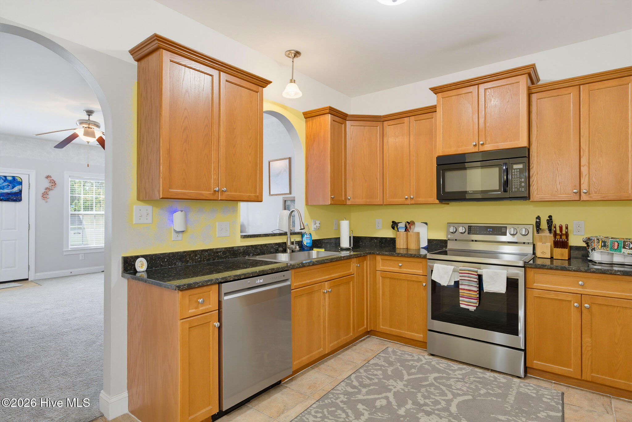 106 Parrot Landing Drive Property Photo 15