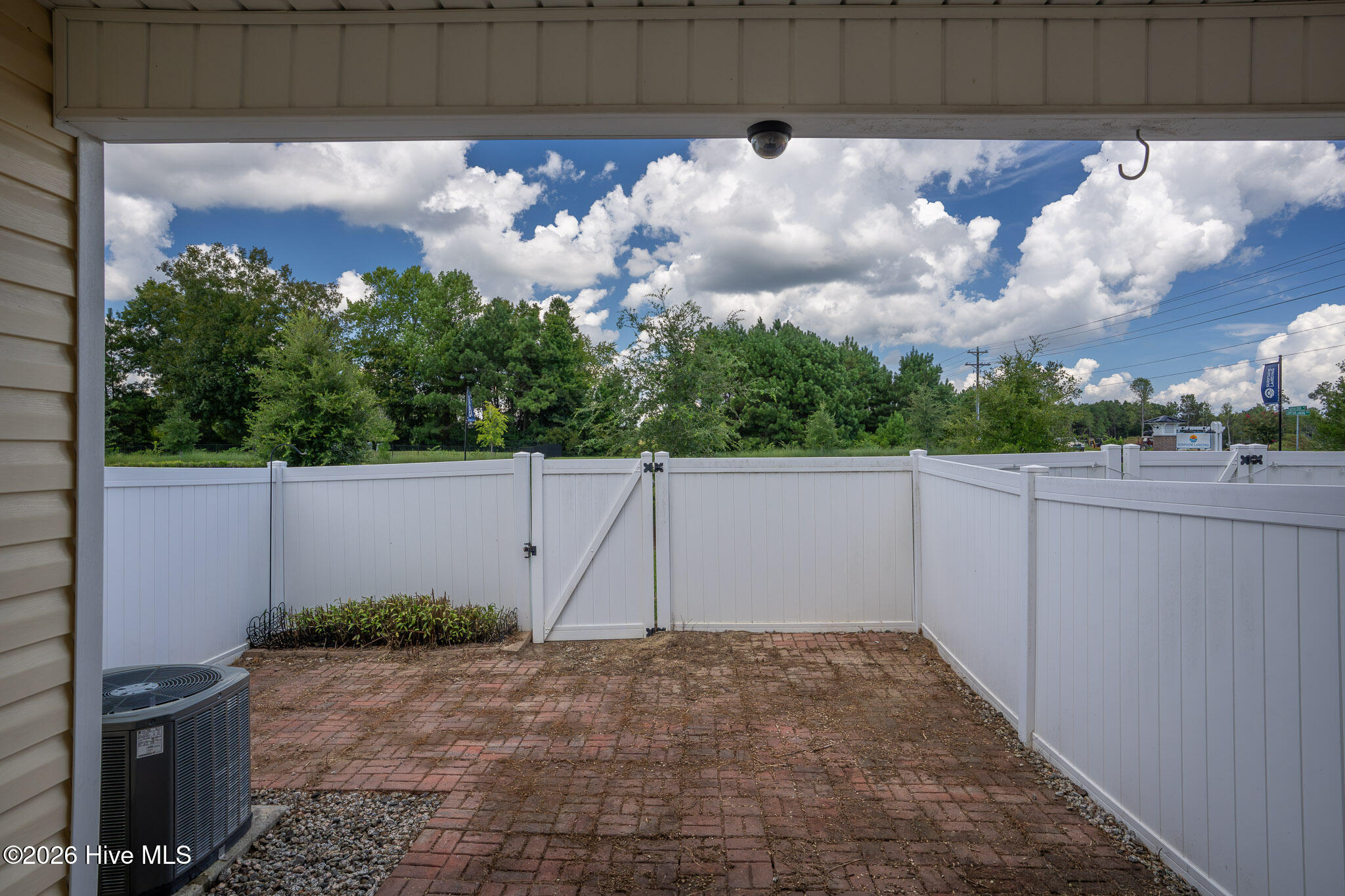 106 Parrot Landing Drive Property Photo 31