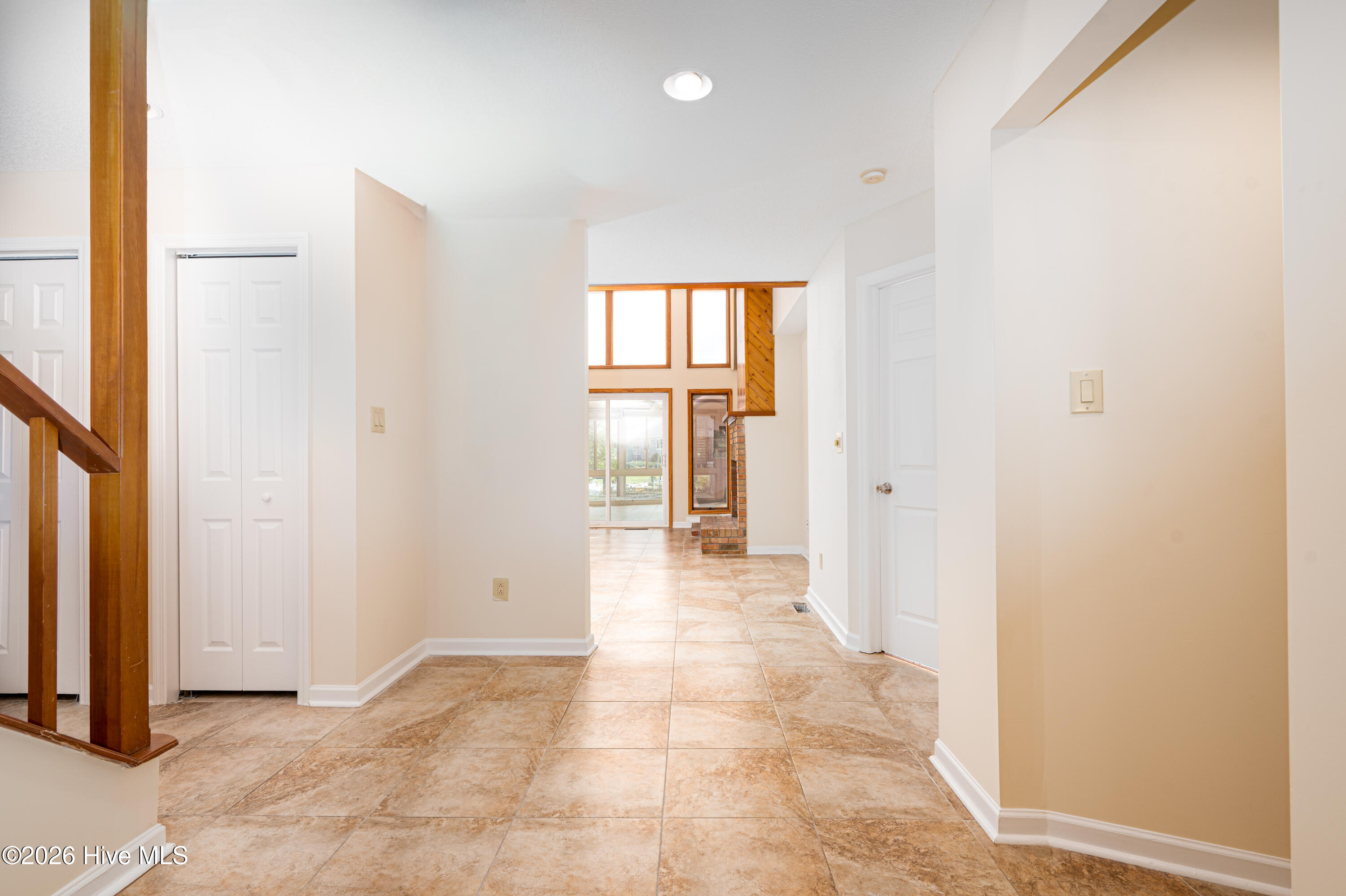 6118 Gondolier Drive Property Photo 9