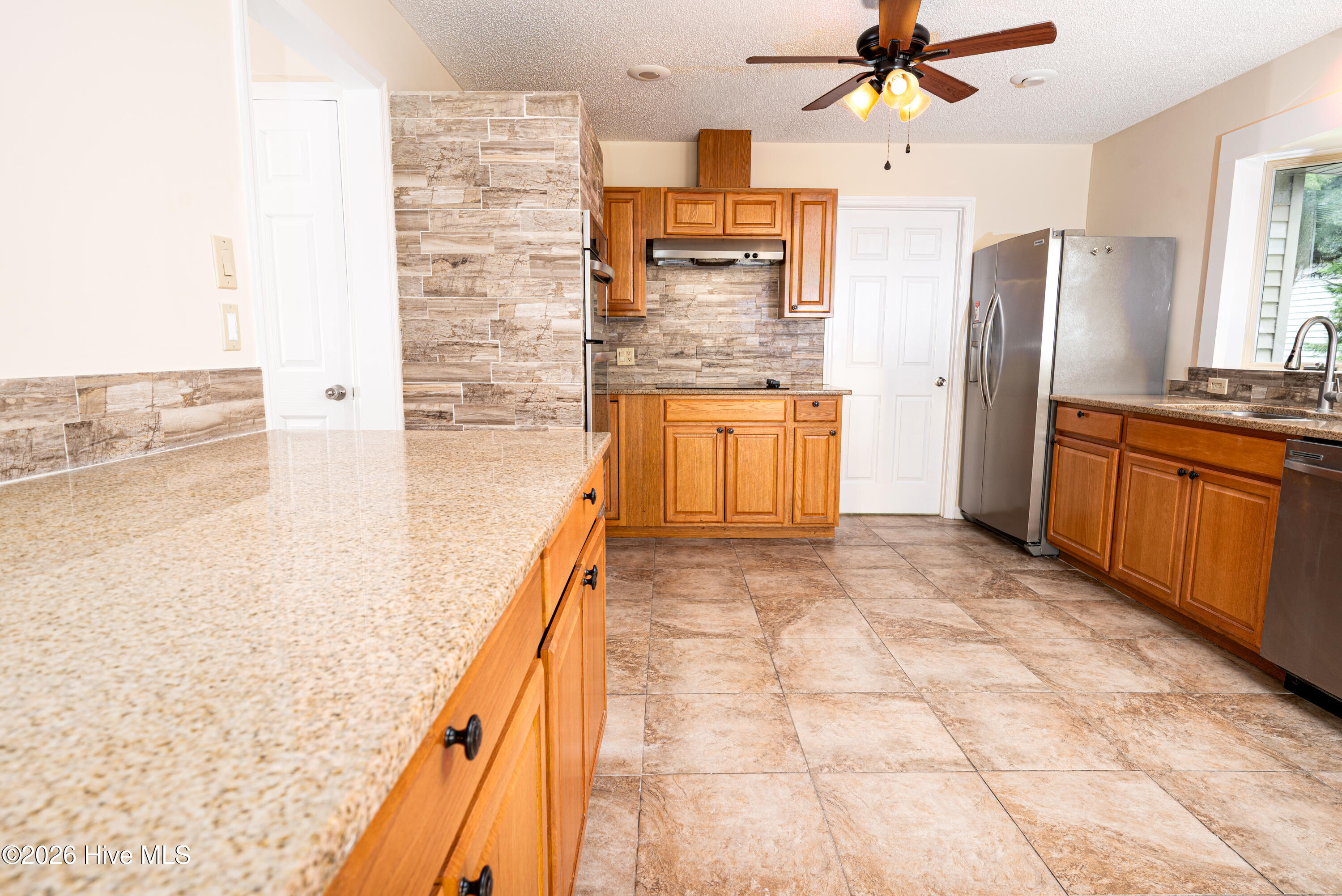 6118 Gondolier Drive Property Photo 14