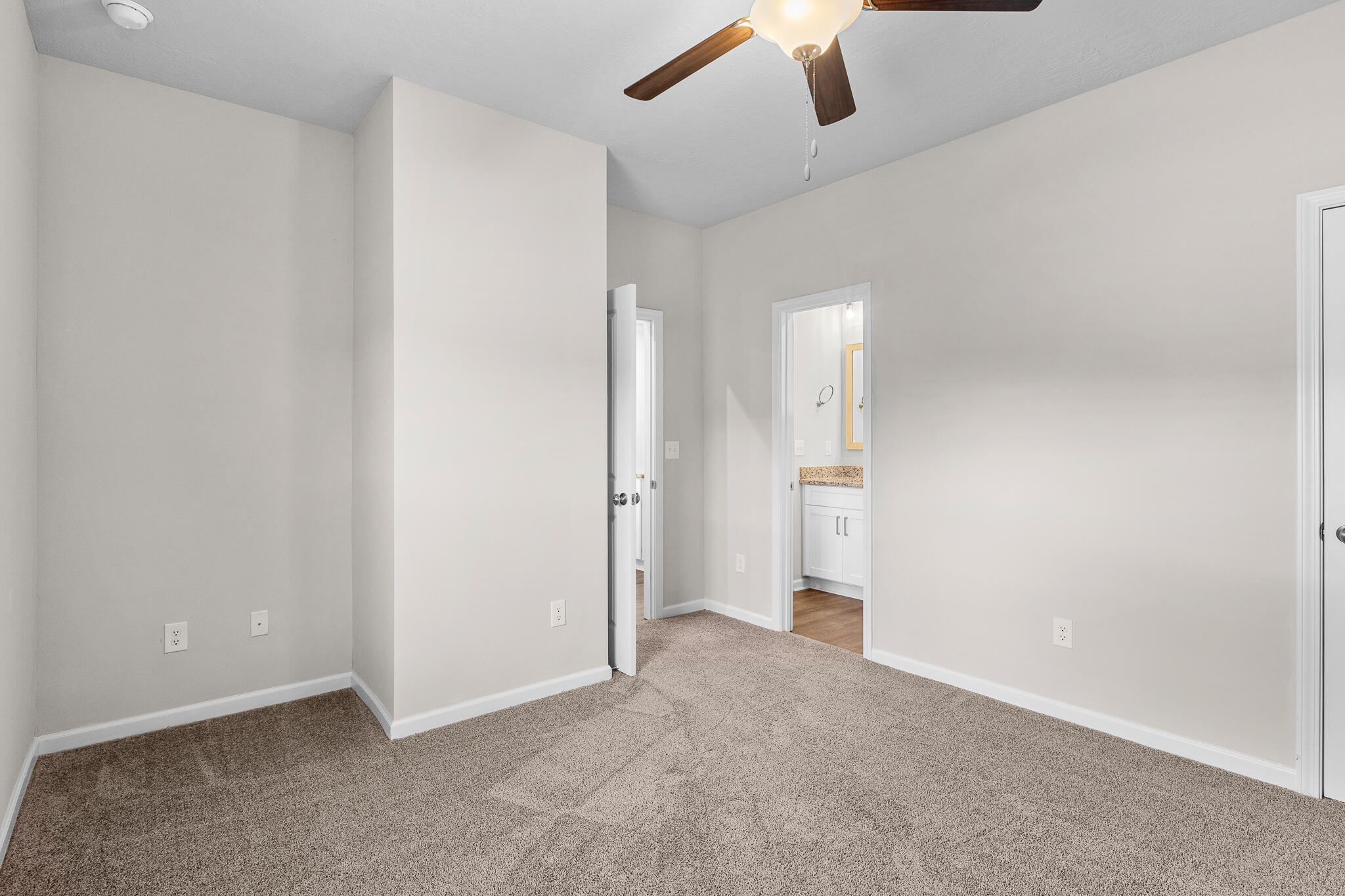 5017 Greer Drive Property Photo 7