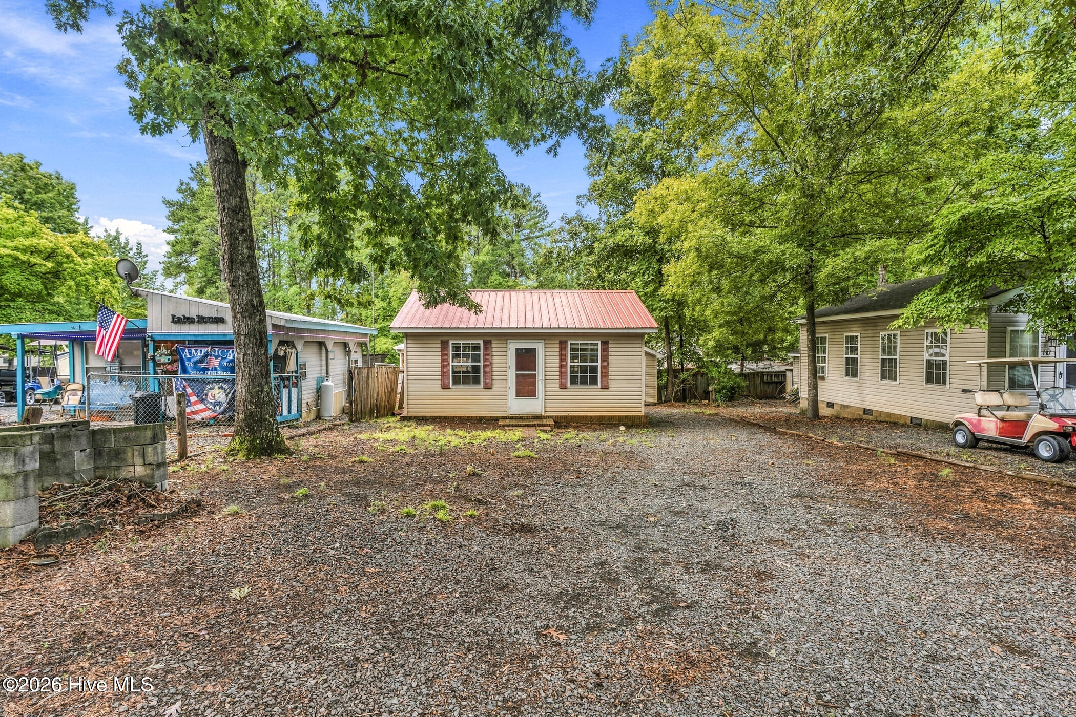 185 Roberts Ridge Road Property Photo 2