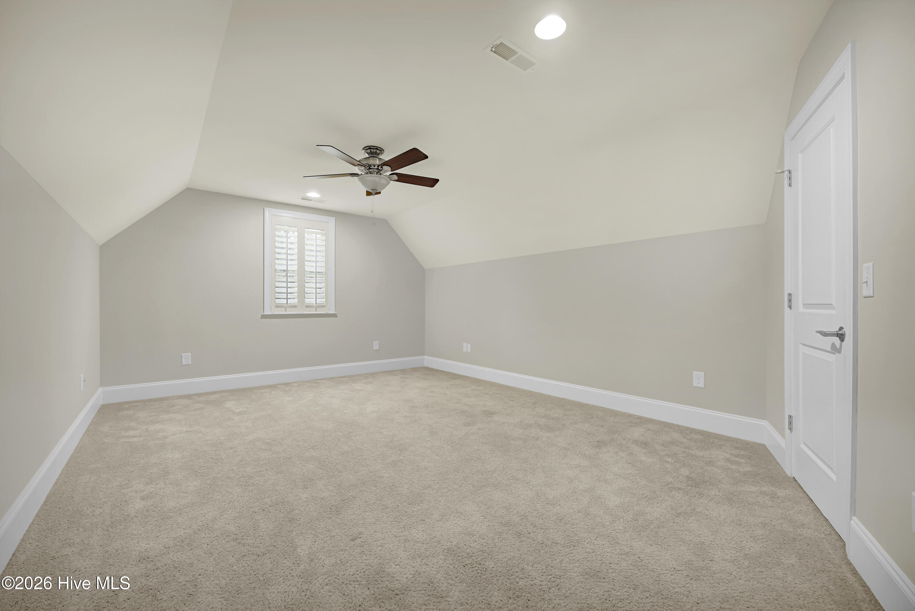 8259 Porters Crossing Way Property Photo 26