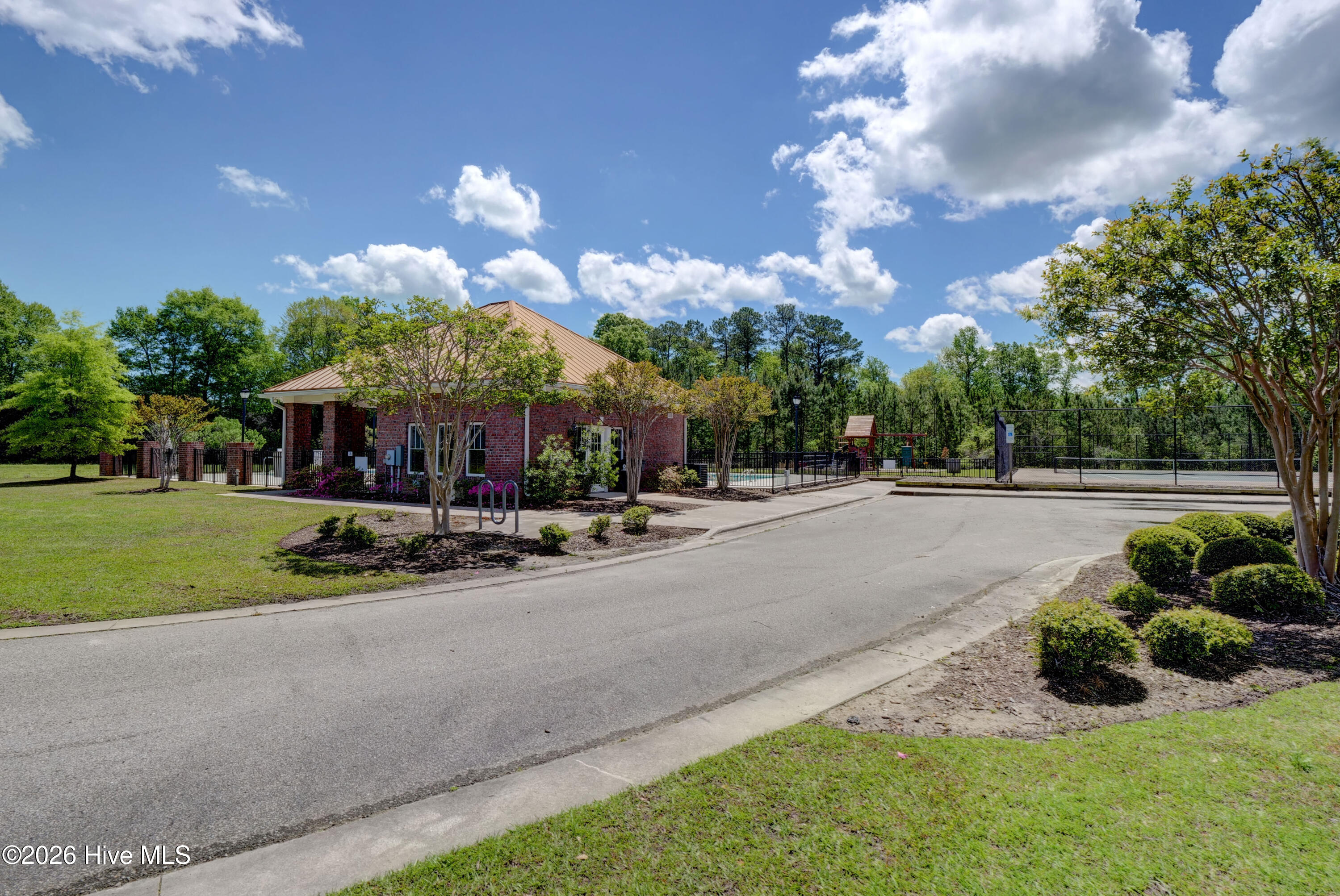 8259 Porters Crossing Way Property Photo 38