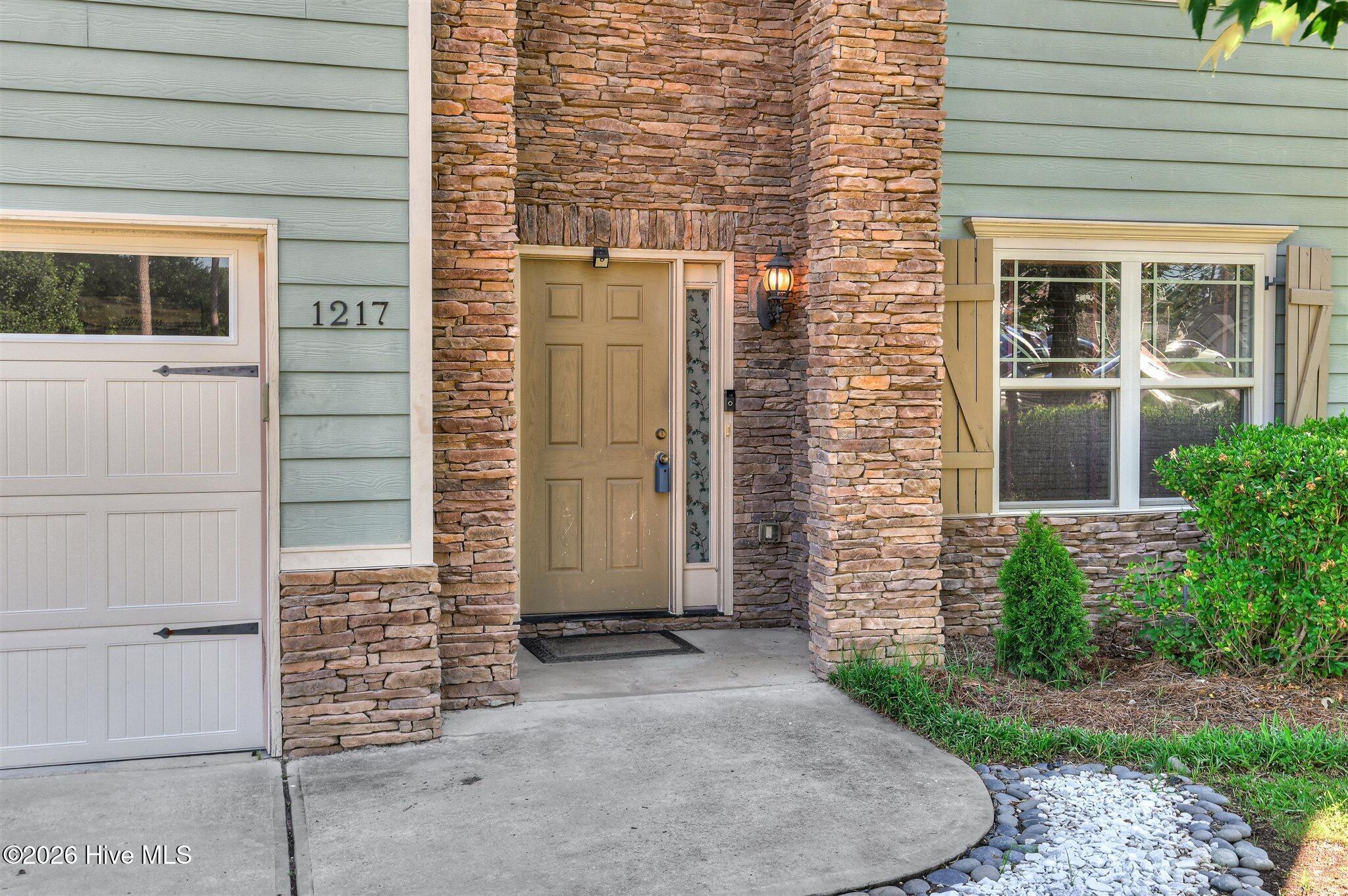 1217 Cypress Trail Property Photo 4
