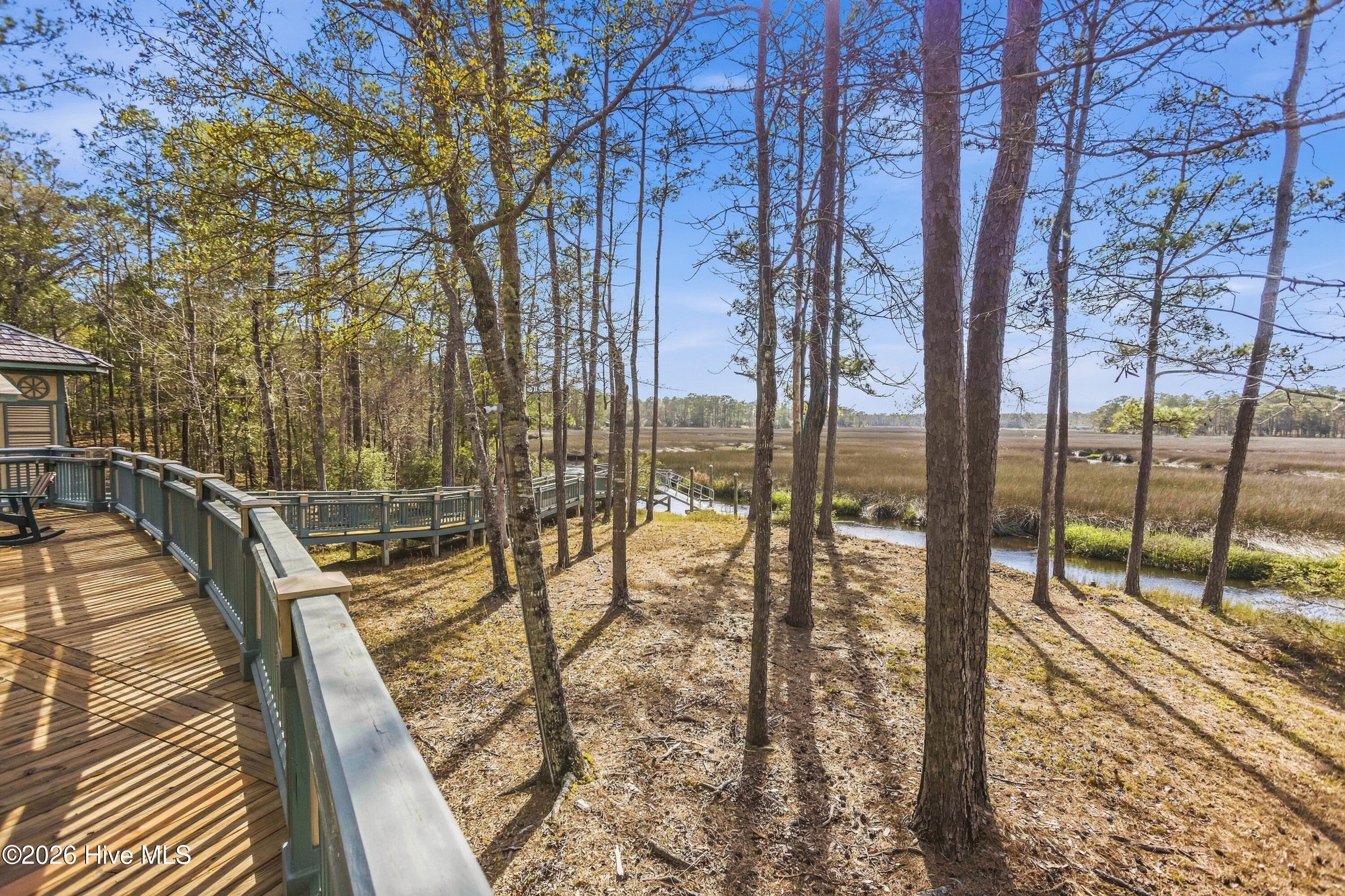 595 626 Ella Circle Se Property Photo 11