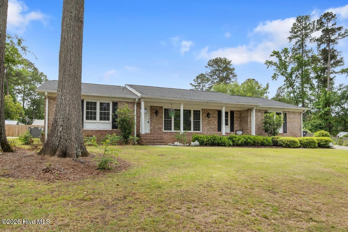 2924 Westchester Drive Property Photo 3