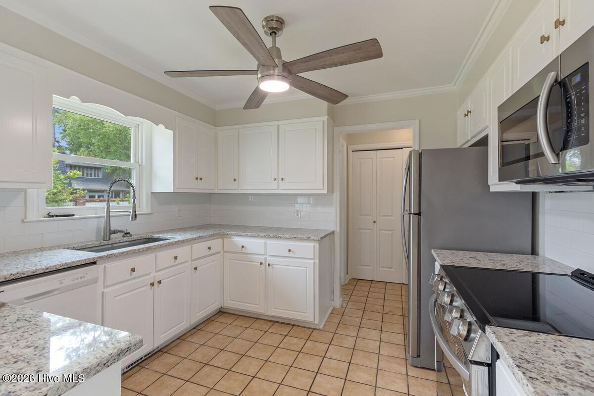 2924 Westchester Drive Property Photo 9