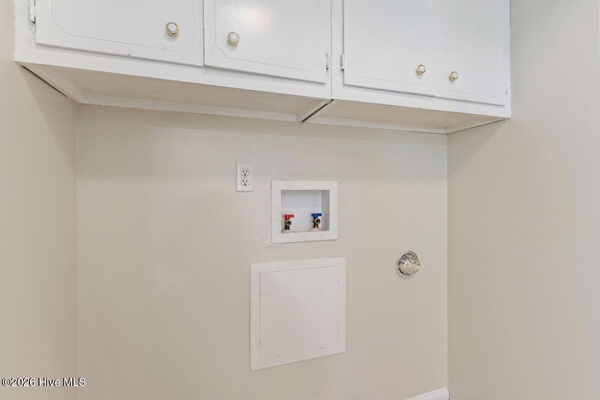 2924 Westchester Drive Property Photo 12