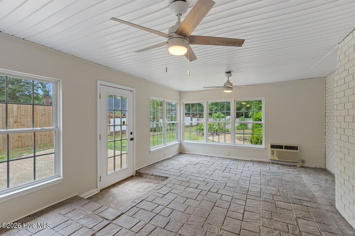 2924 Westchester Drive Property Photo 21