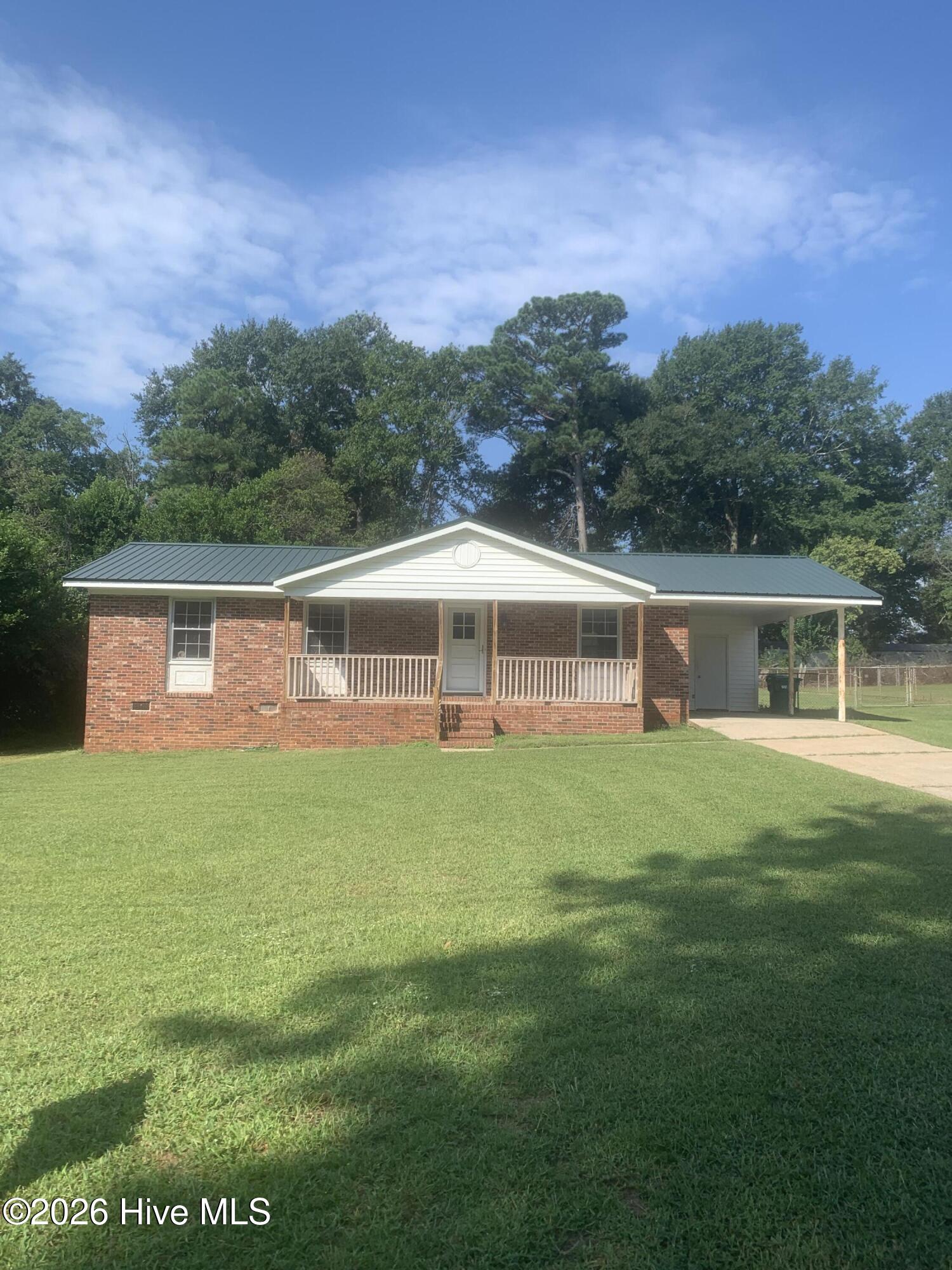 311 Edisto Avenue Property Photo 1