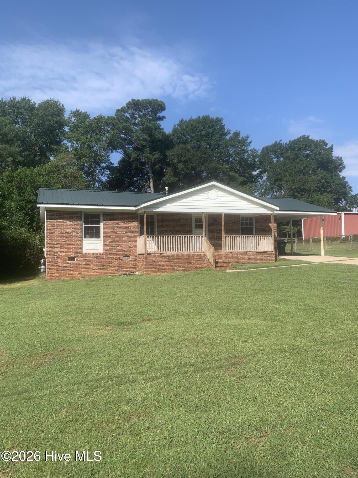 311 Edisto Avenue Property Photo 4