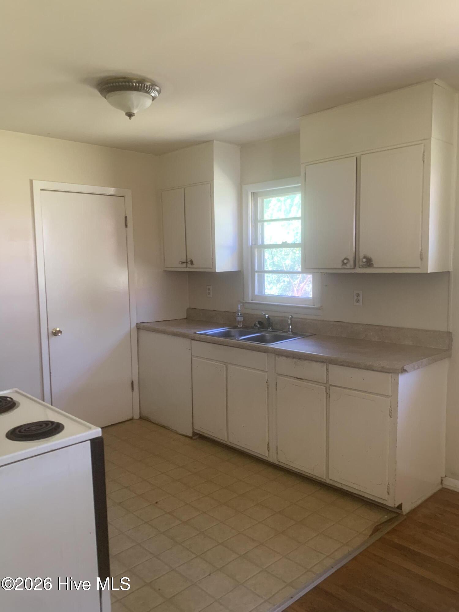 311 Edisto Avenue Property Photo 22
