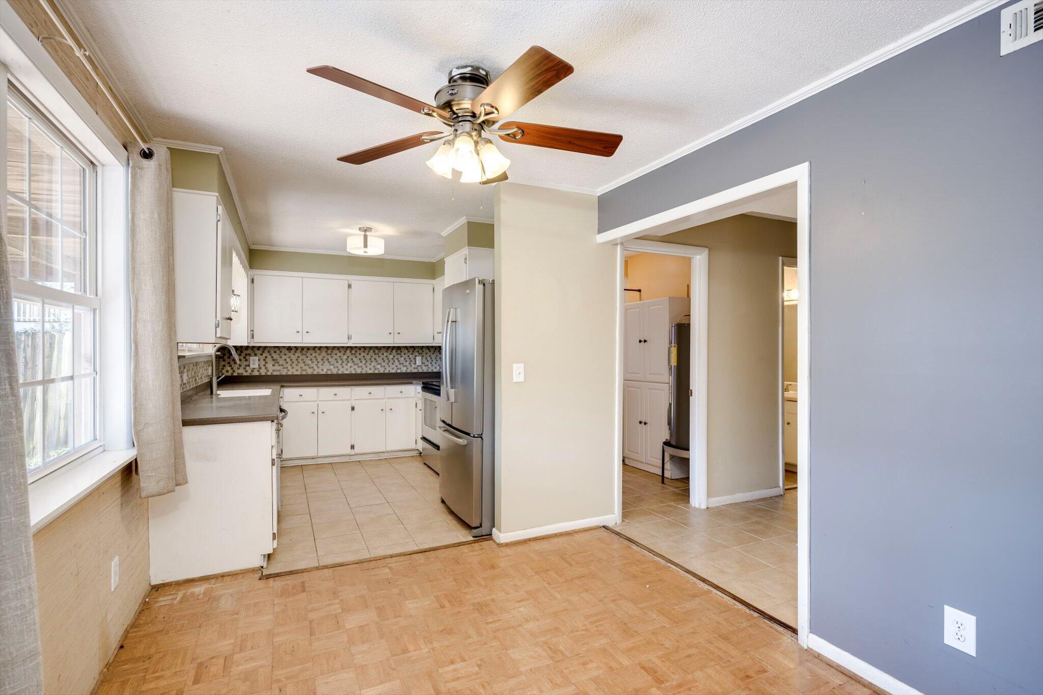 715 Hammond Drive Property Photo 13