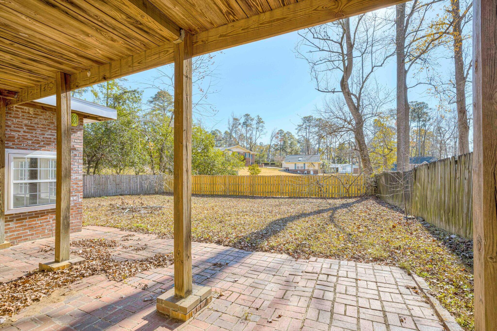 715 Hammond Drive Property Photo 36