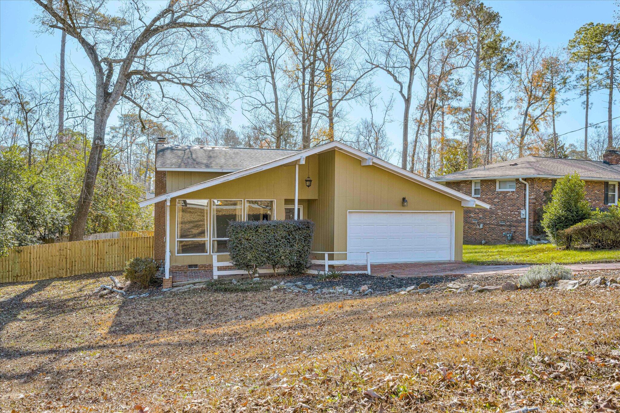 715 Hammond Drive Property Photo 41