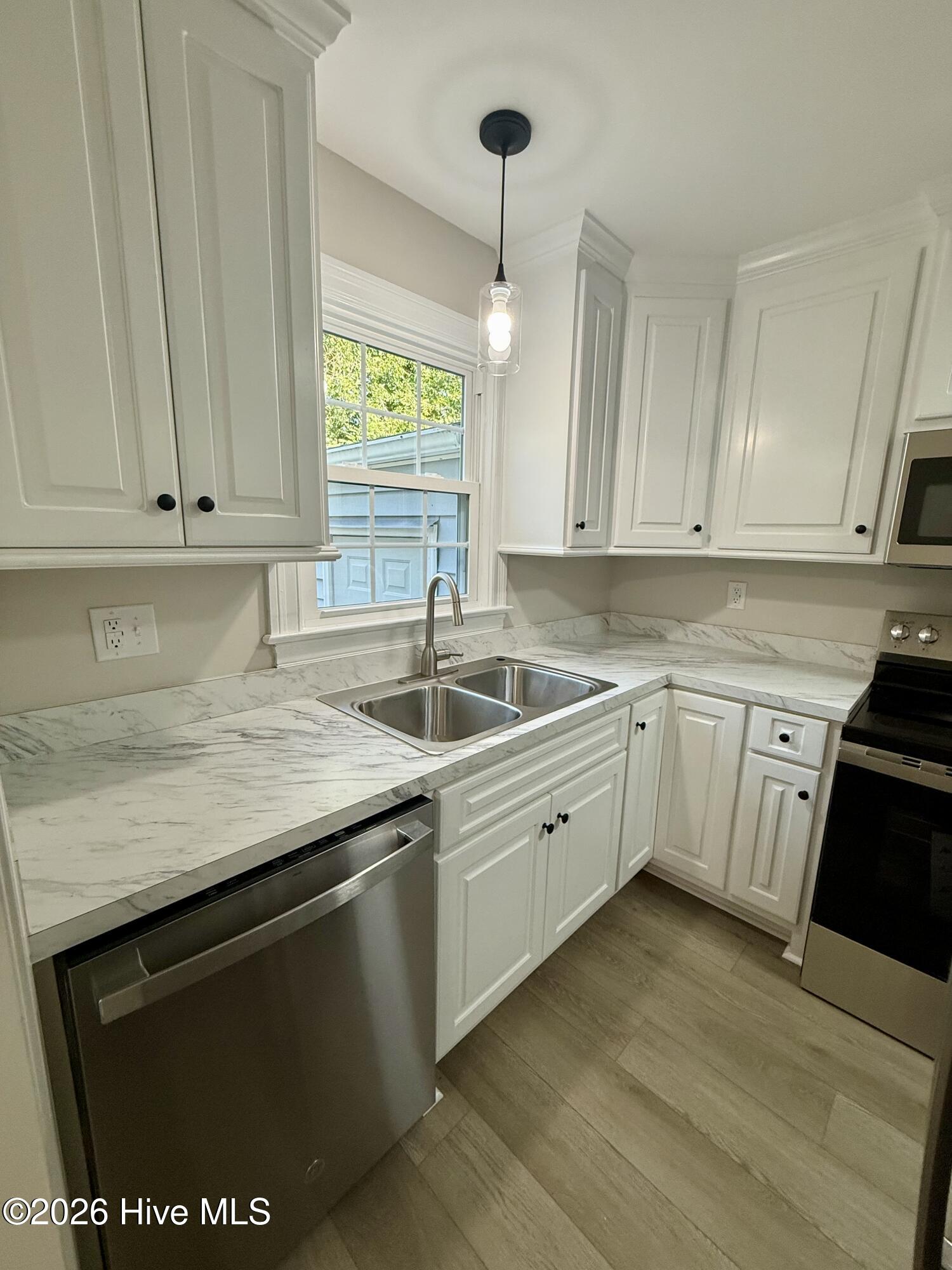 2251 Nash Place N Property Photo 14