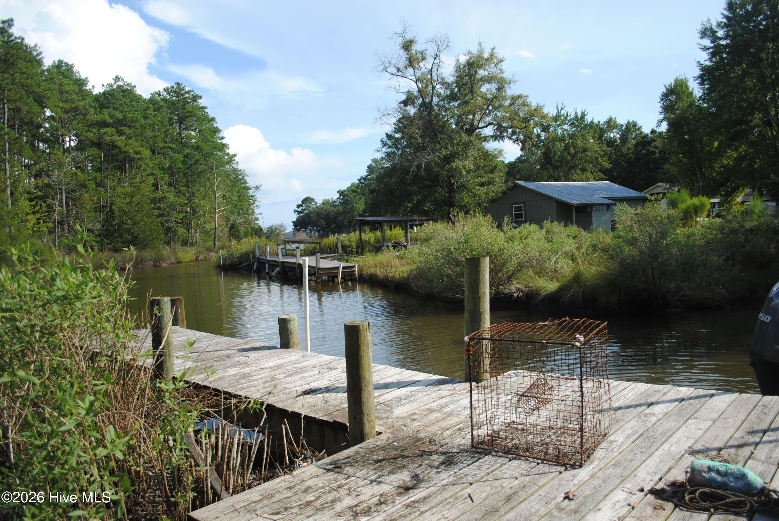 1402 Lynchs Beach Loop Road Property Photo 10