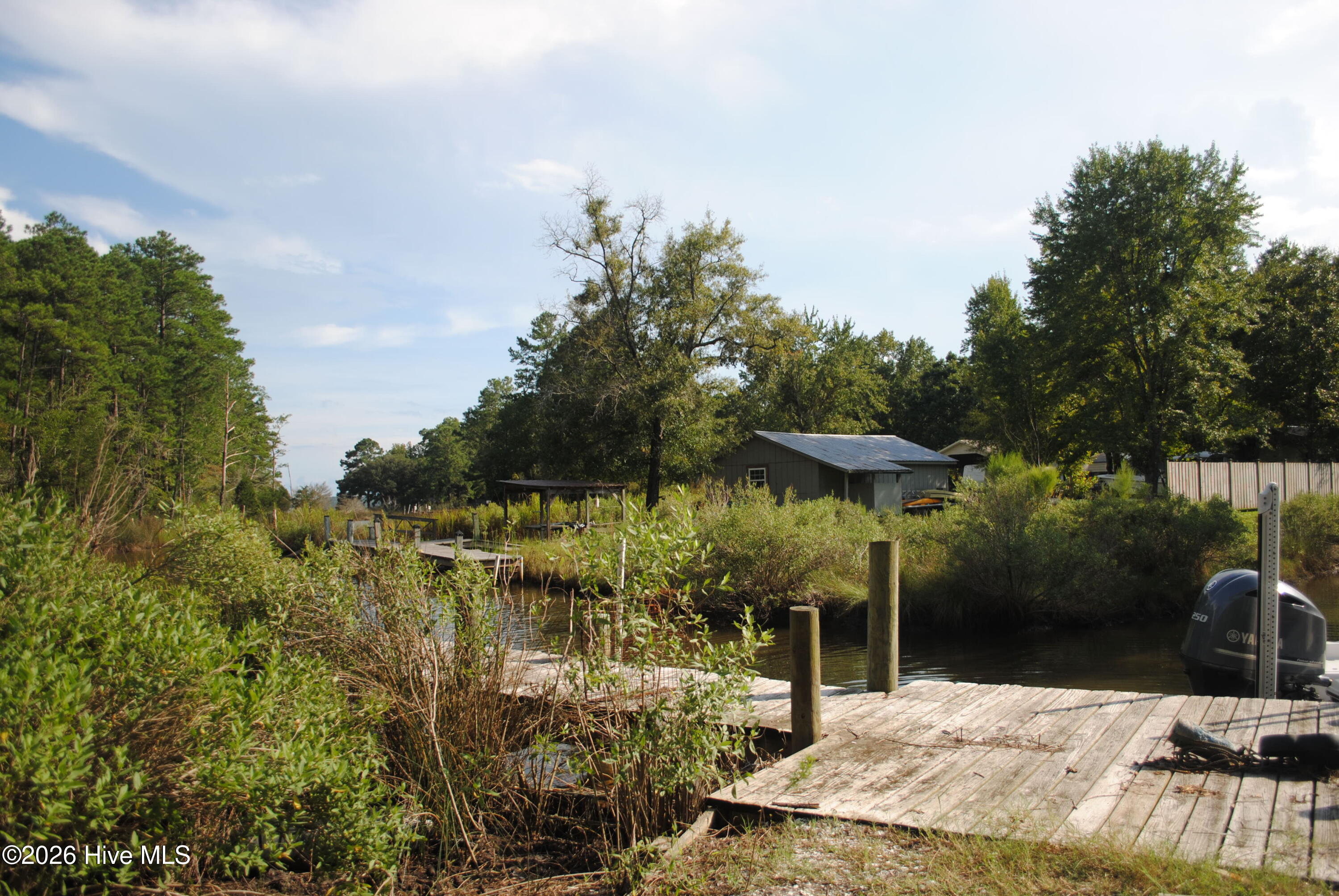 1402 Lynchs Beach Loop Road Property Photo 18