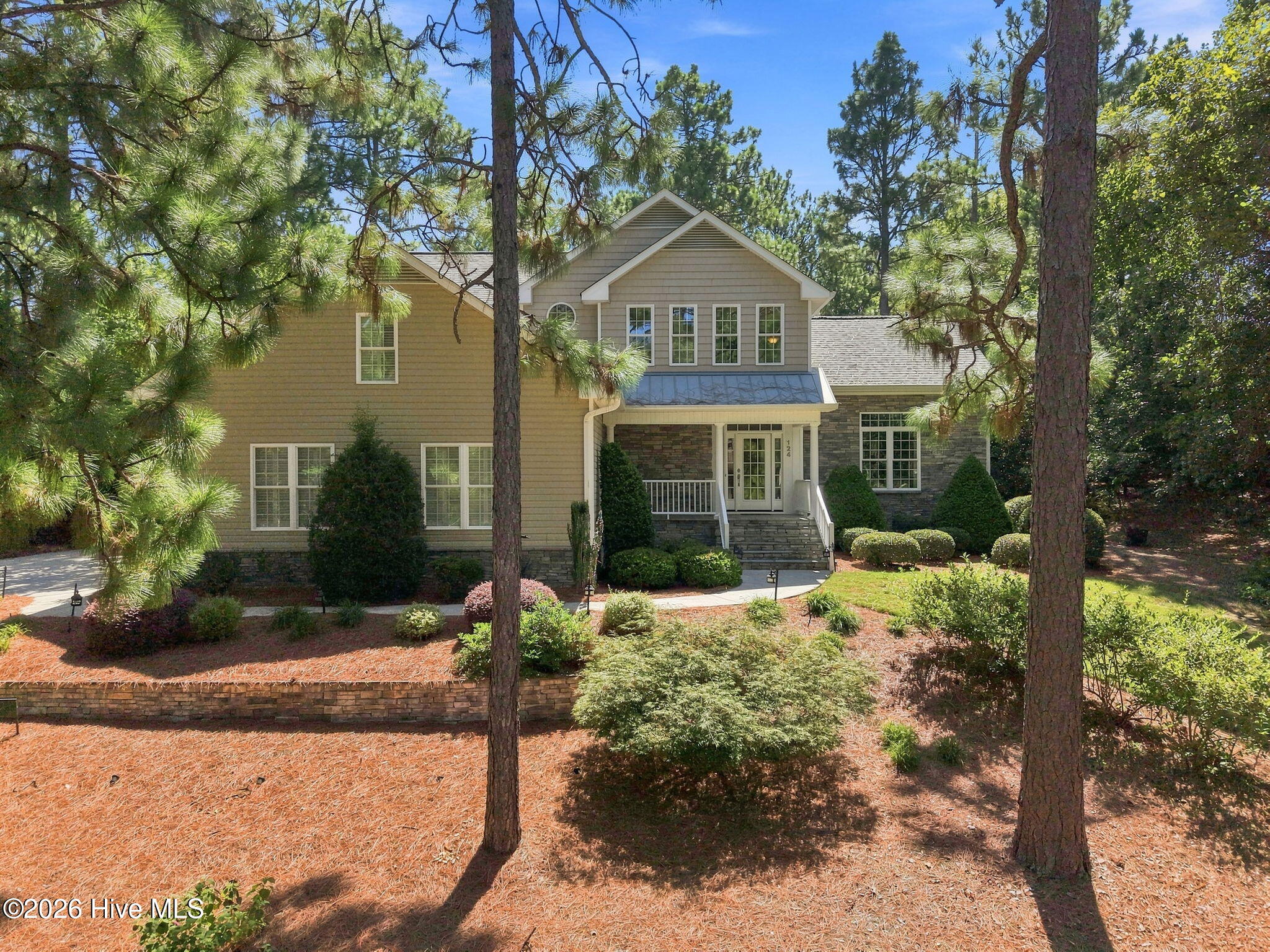 124 Deerwood Lane Property Photo 1