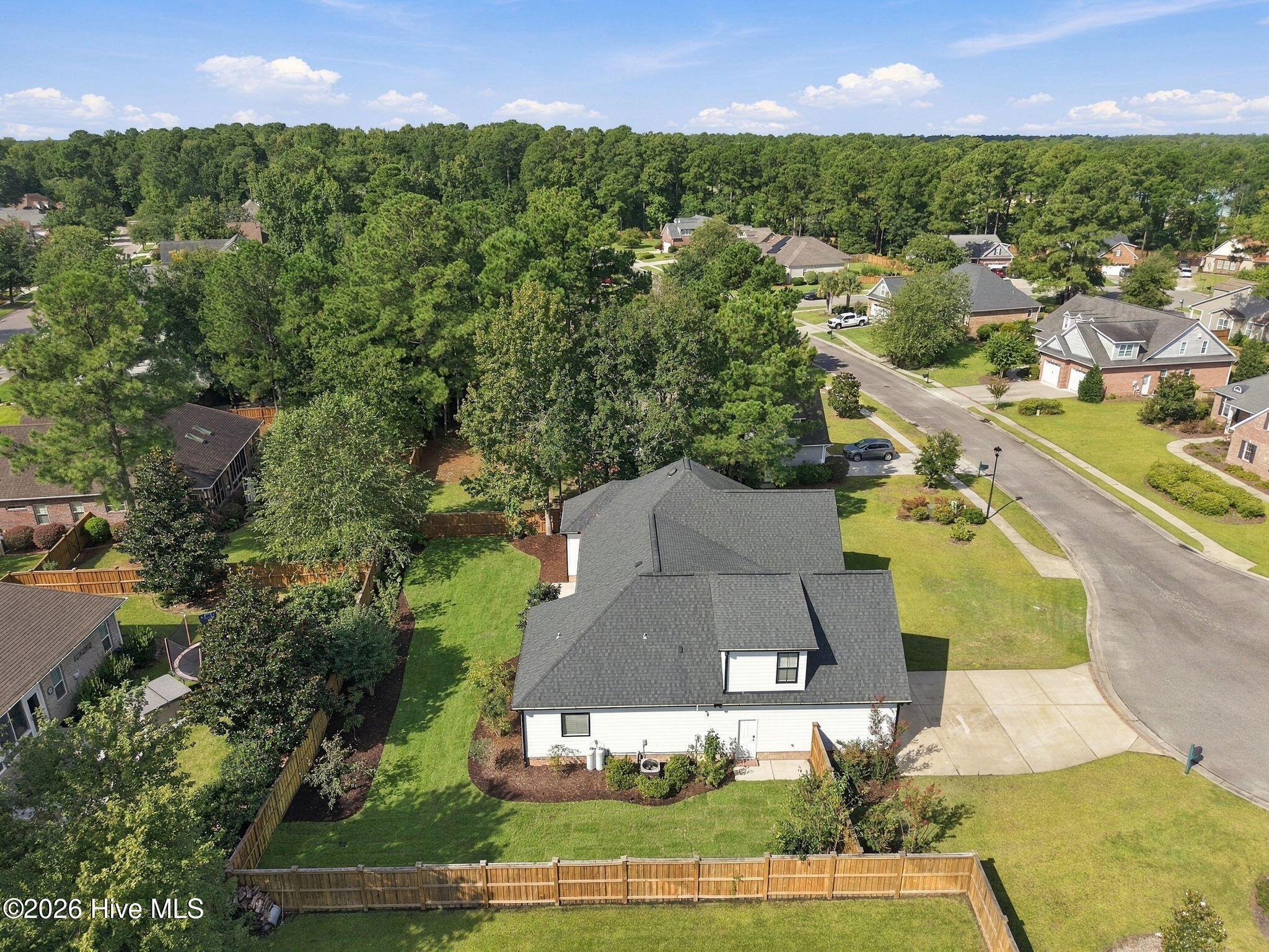 3094 Woodbend Court Property Photo 5