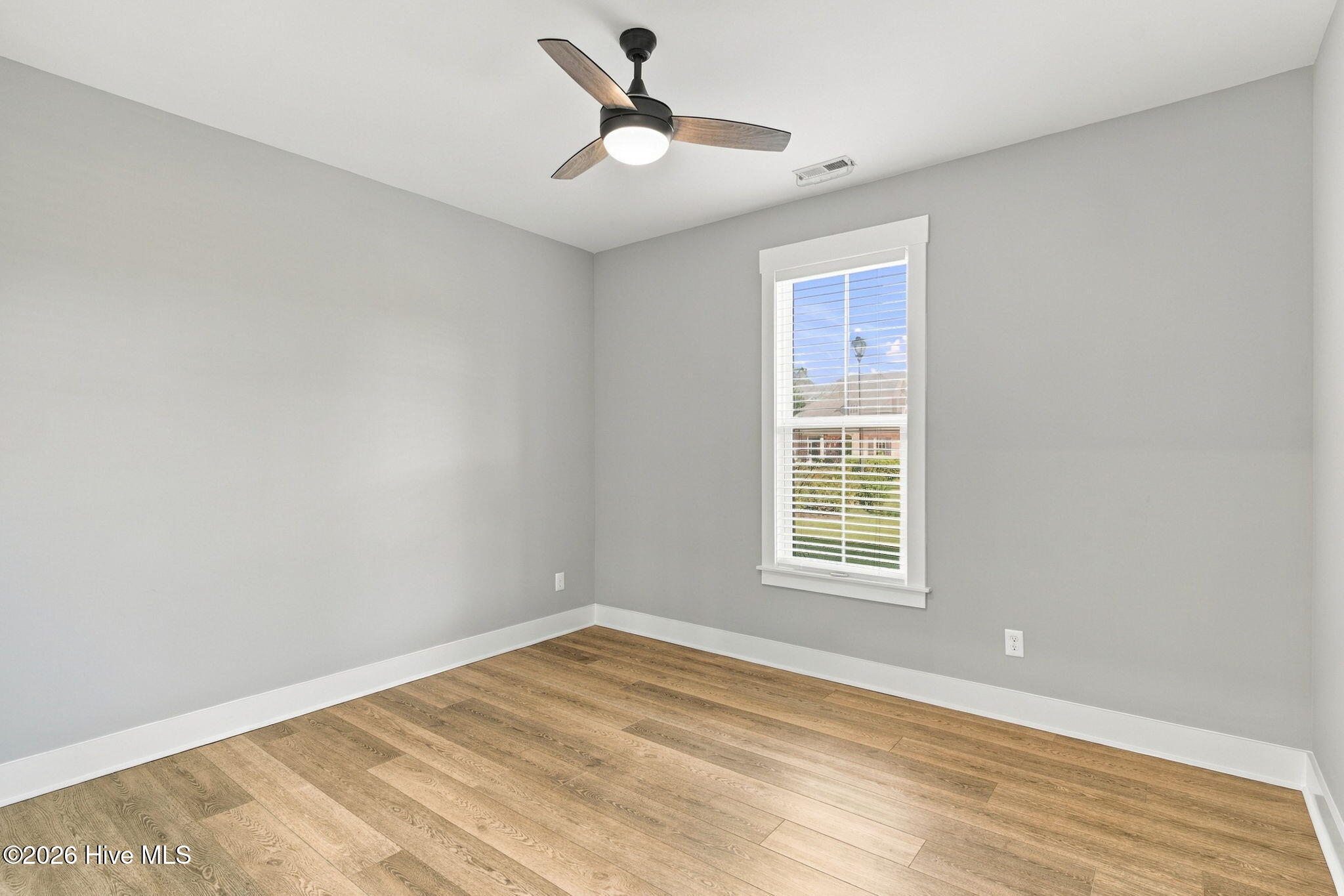 3094 Woodbend Court Property Photo 14