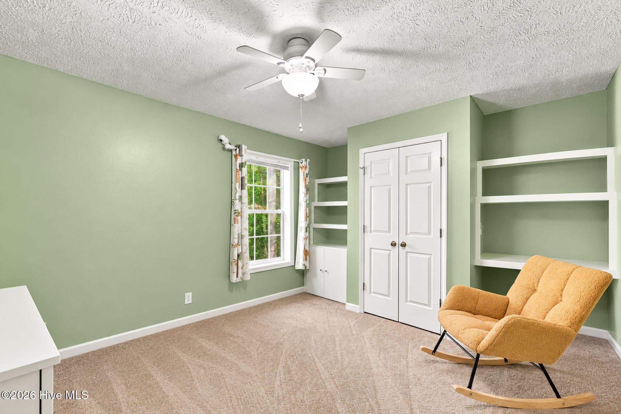135 Pinesage Drive Property Photo 13