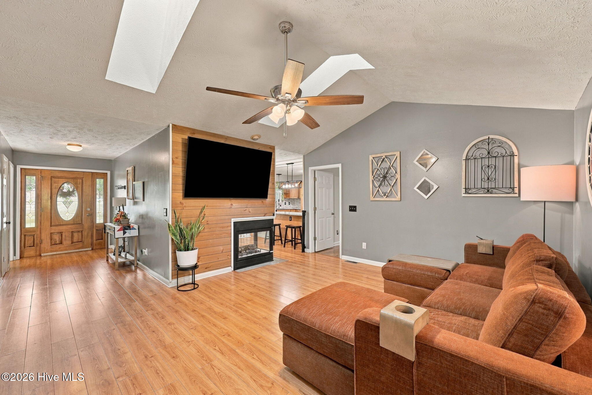 135 Pinesage Drive Property Photo 14
