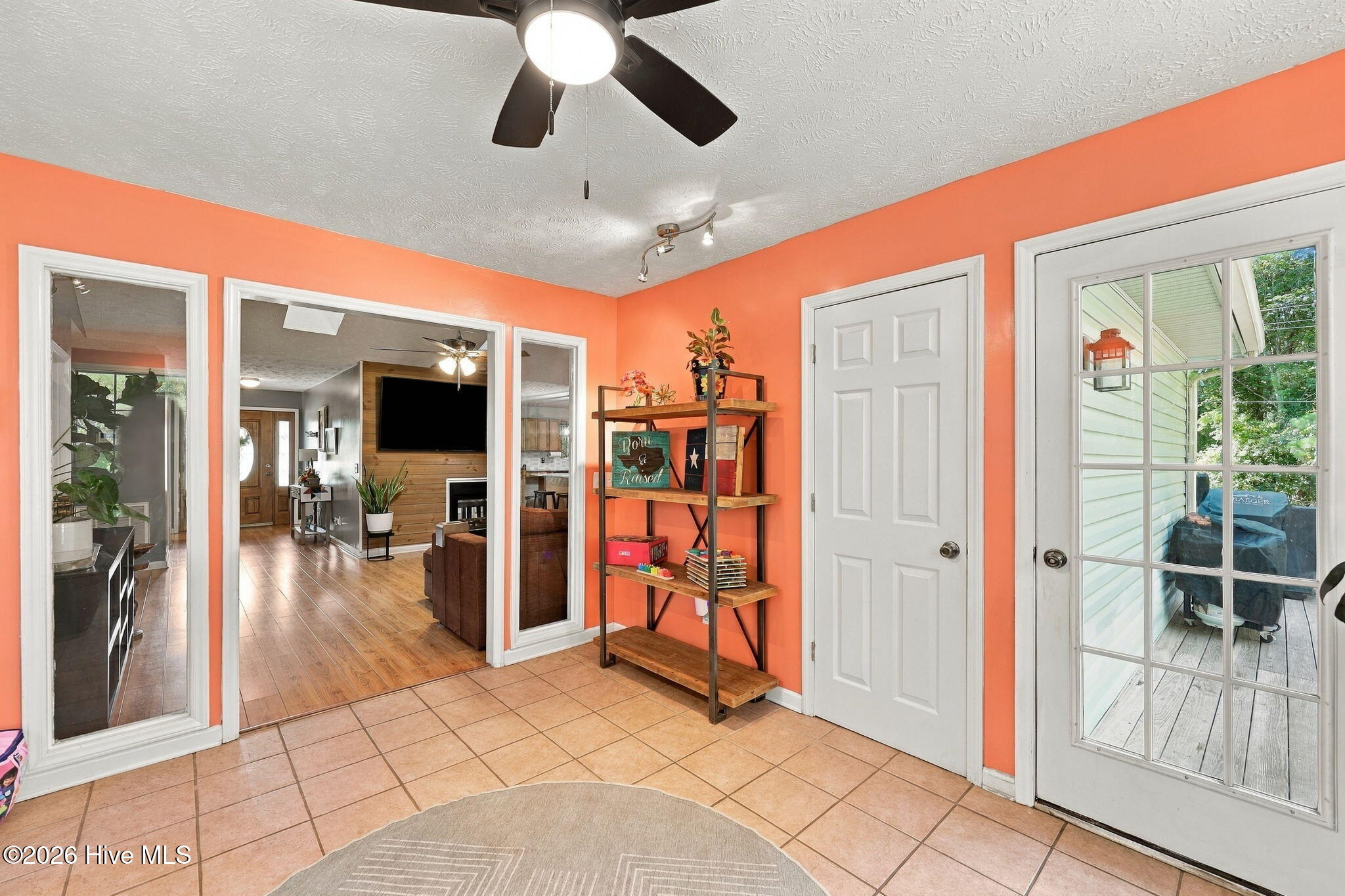 135 Pinesage Drive Property Photo 18