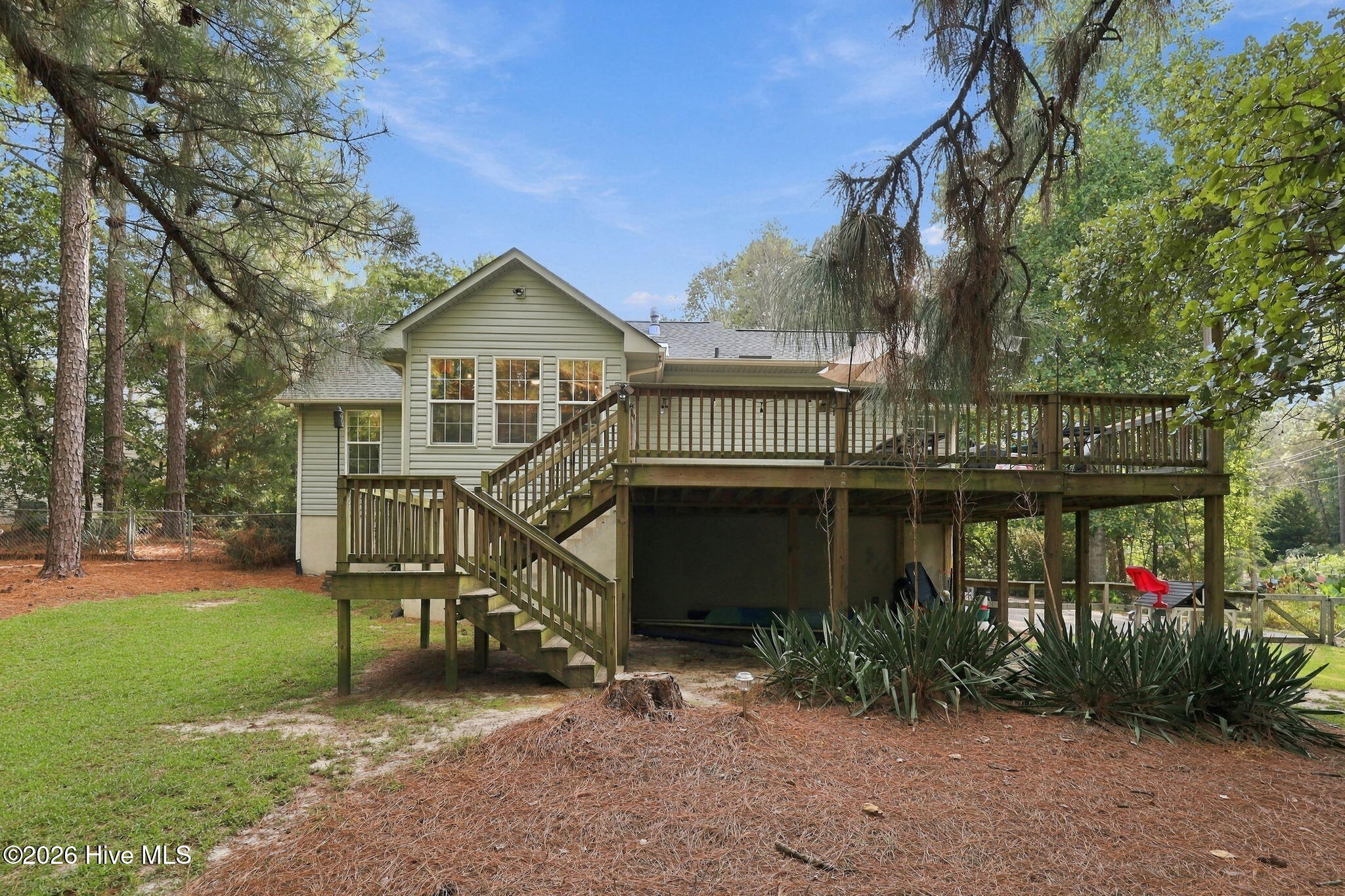 135 Pinesage Drive Property Photo 46