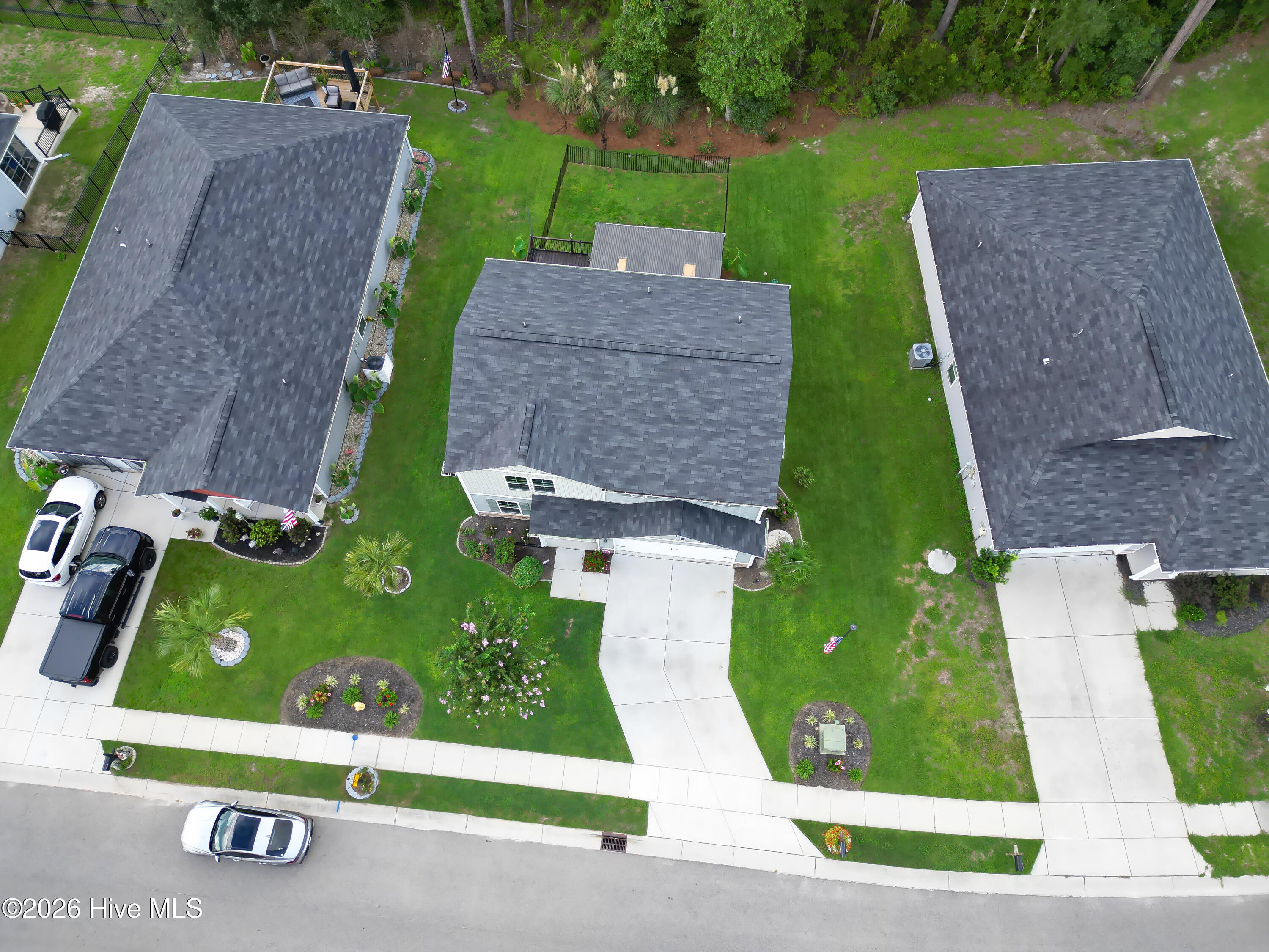 2504 Provence Drive Se Property Photo 4