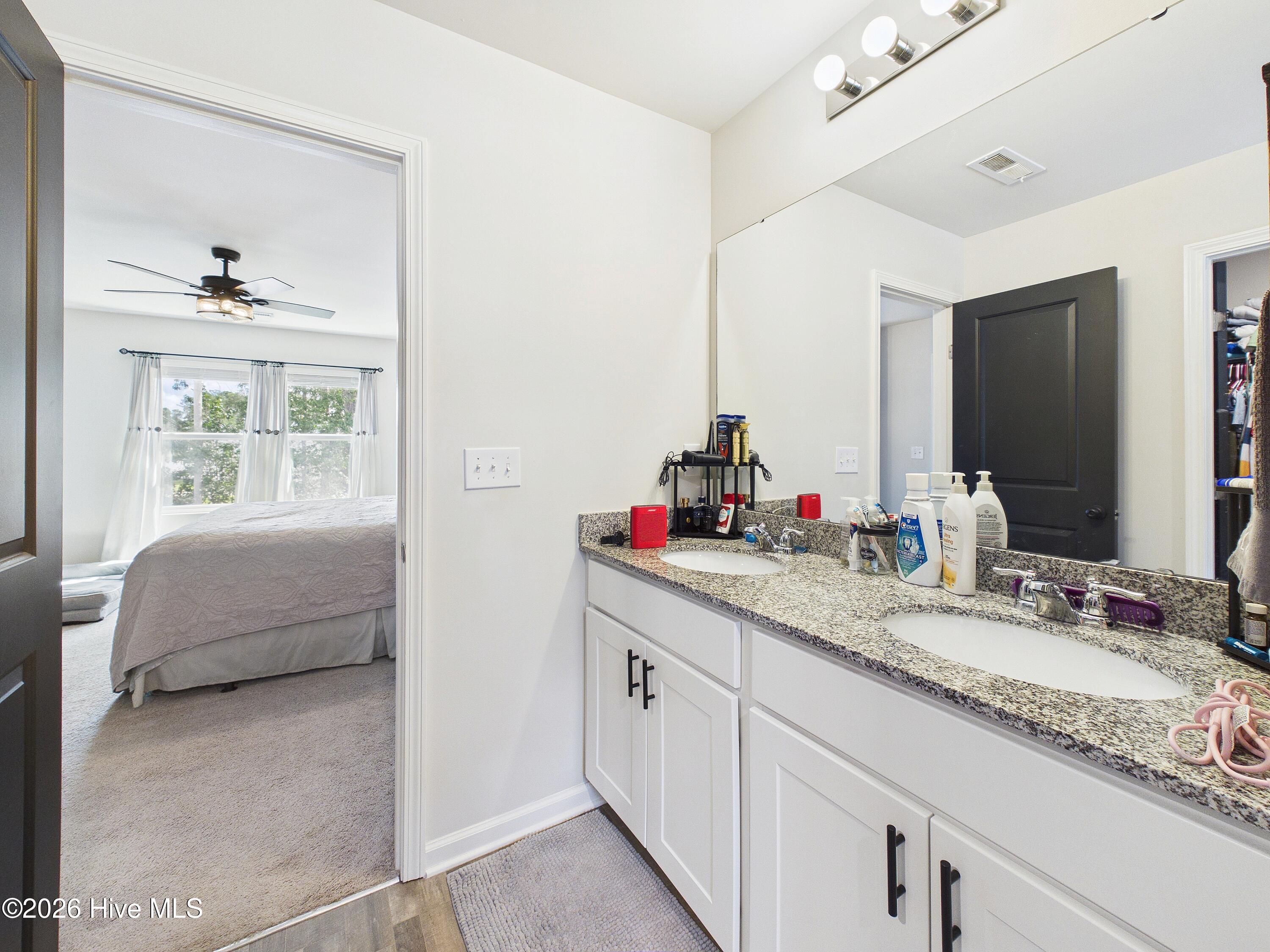 2504 Provence Drive Se Property Photo 38