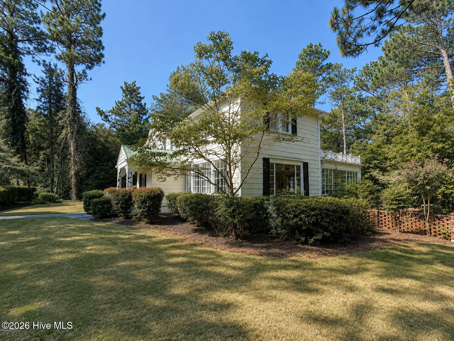 15 Mccaskill Road W Property Photo 2