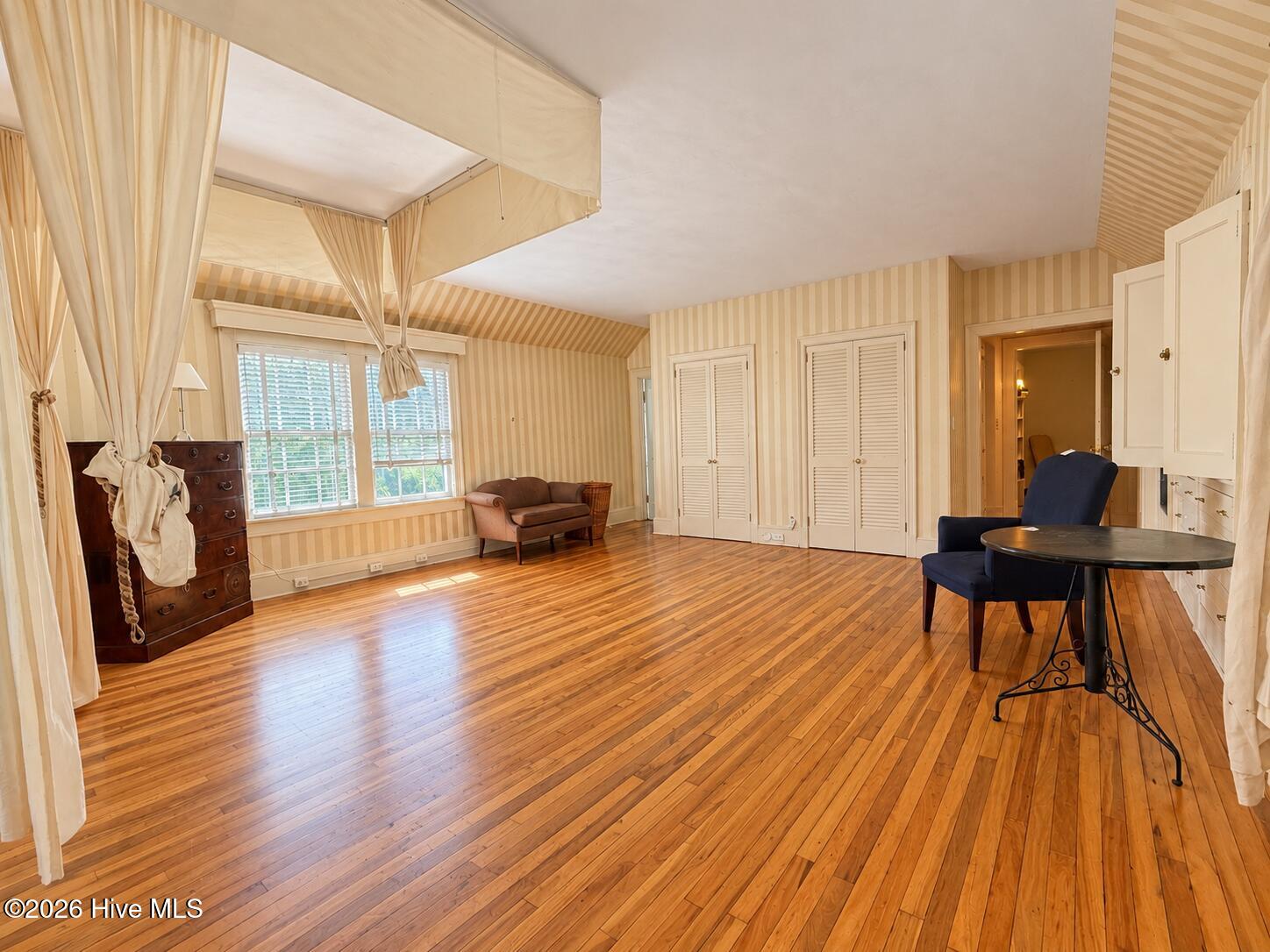 15 Mccaskill Road W Property Photo 10