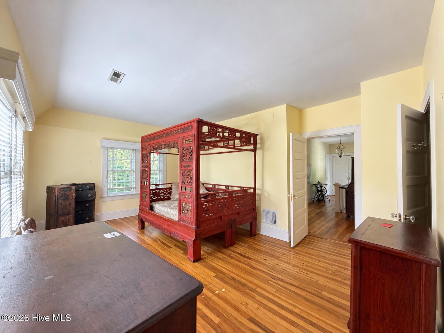 15 Mccaskill Road W Property Photo 14