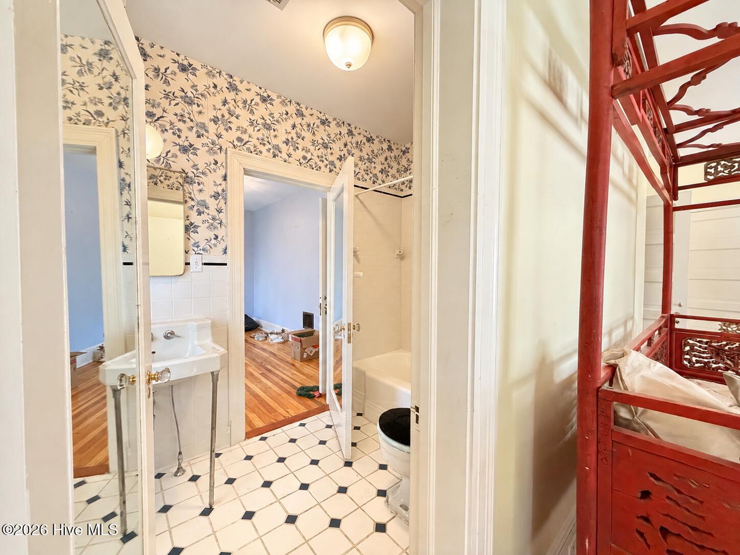 15 Mccaskill Road W Property Photo 16