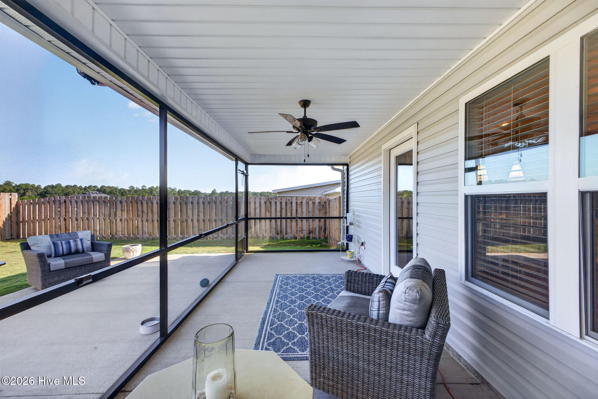 8125 Snelling Drive Property Photo 10