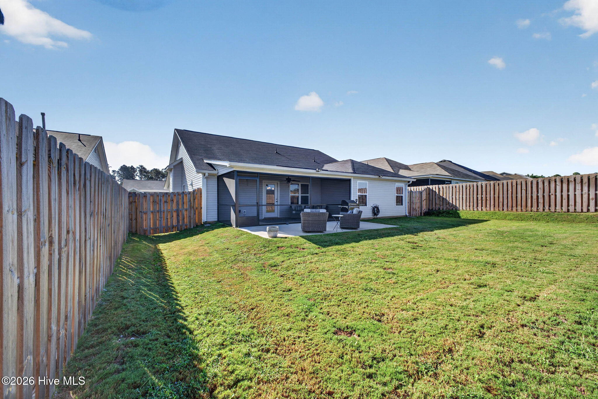 8125 Snelling Drive Property Photo 13