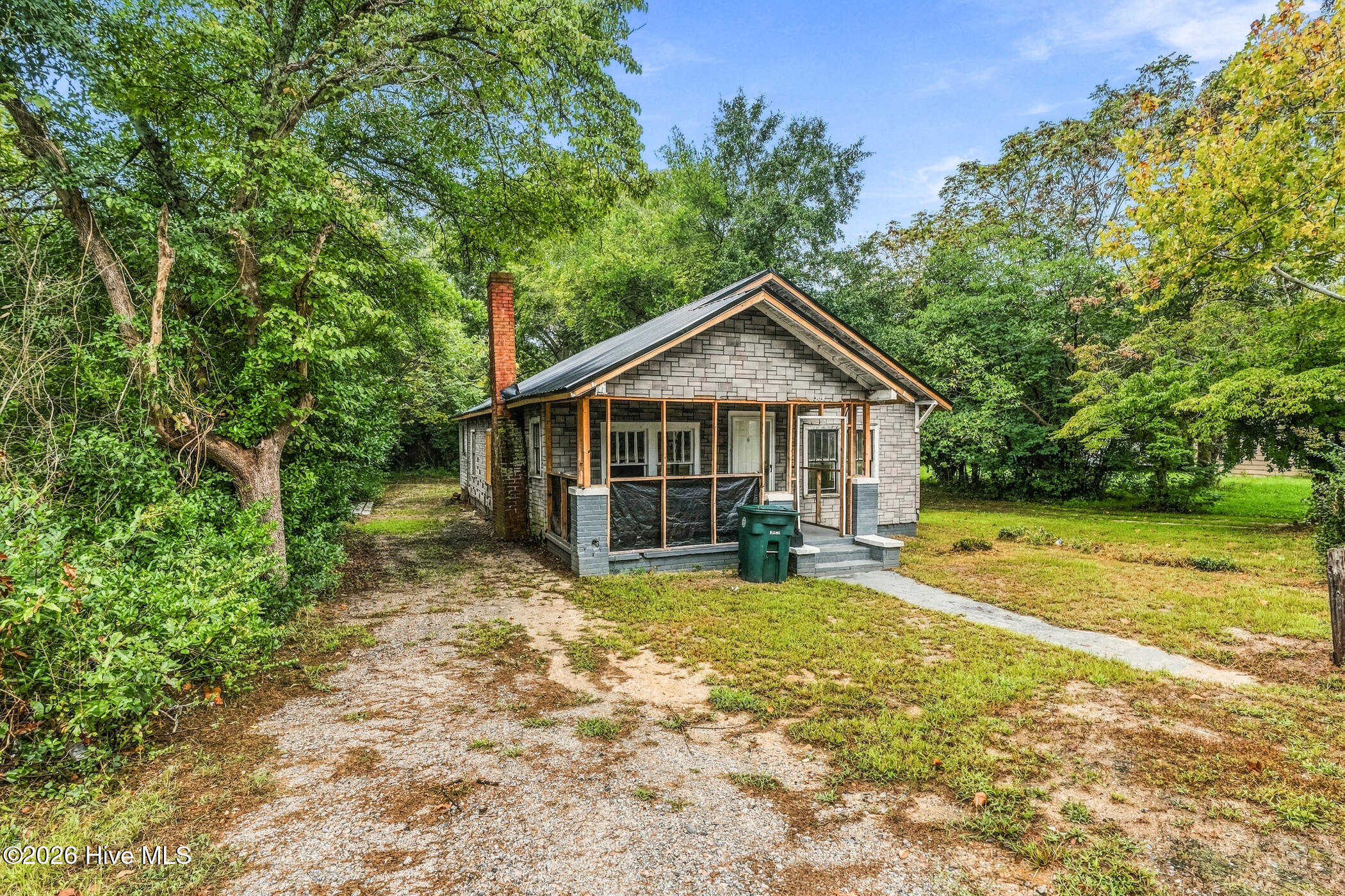 309 Pine Street Property Photo 1