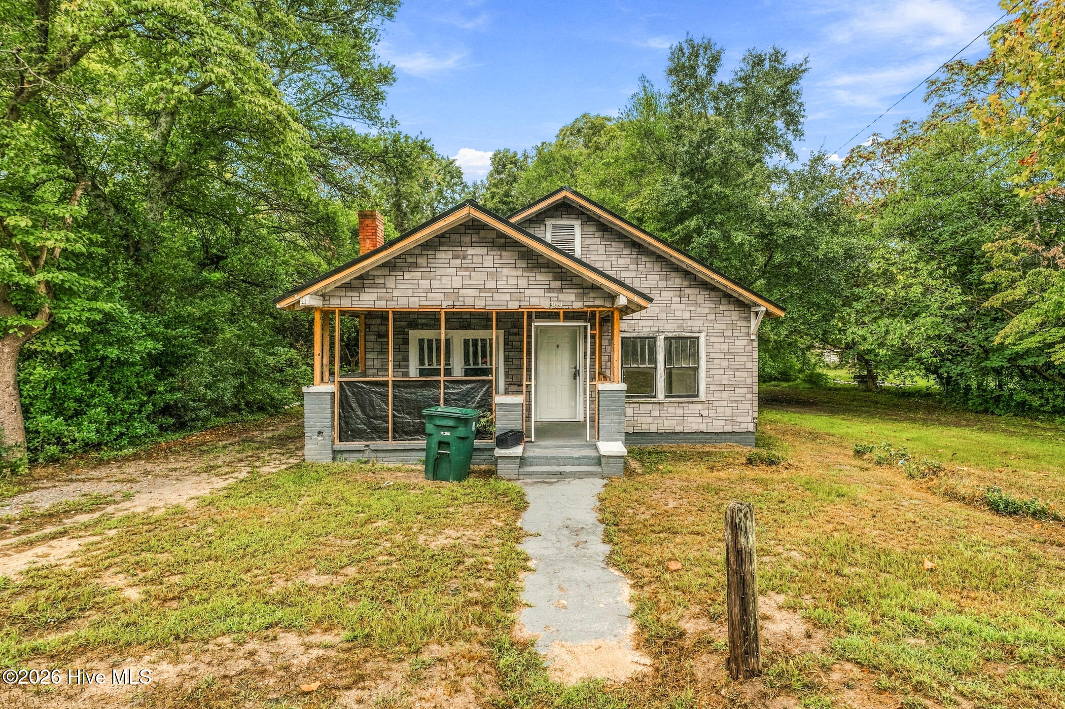 309 Pine Street Property Photo 2