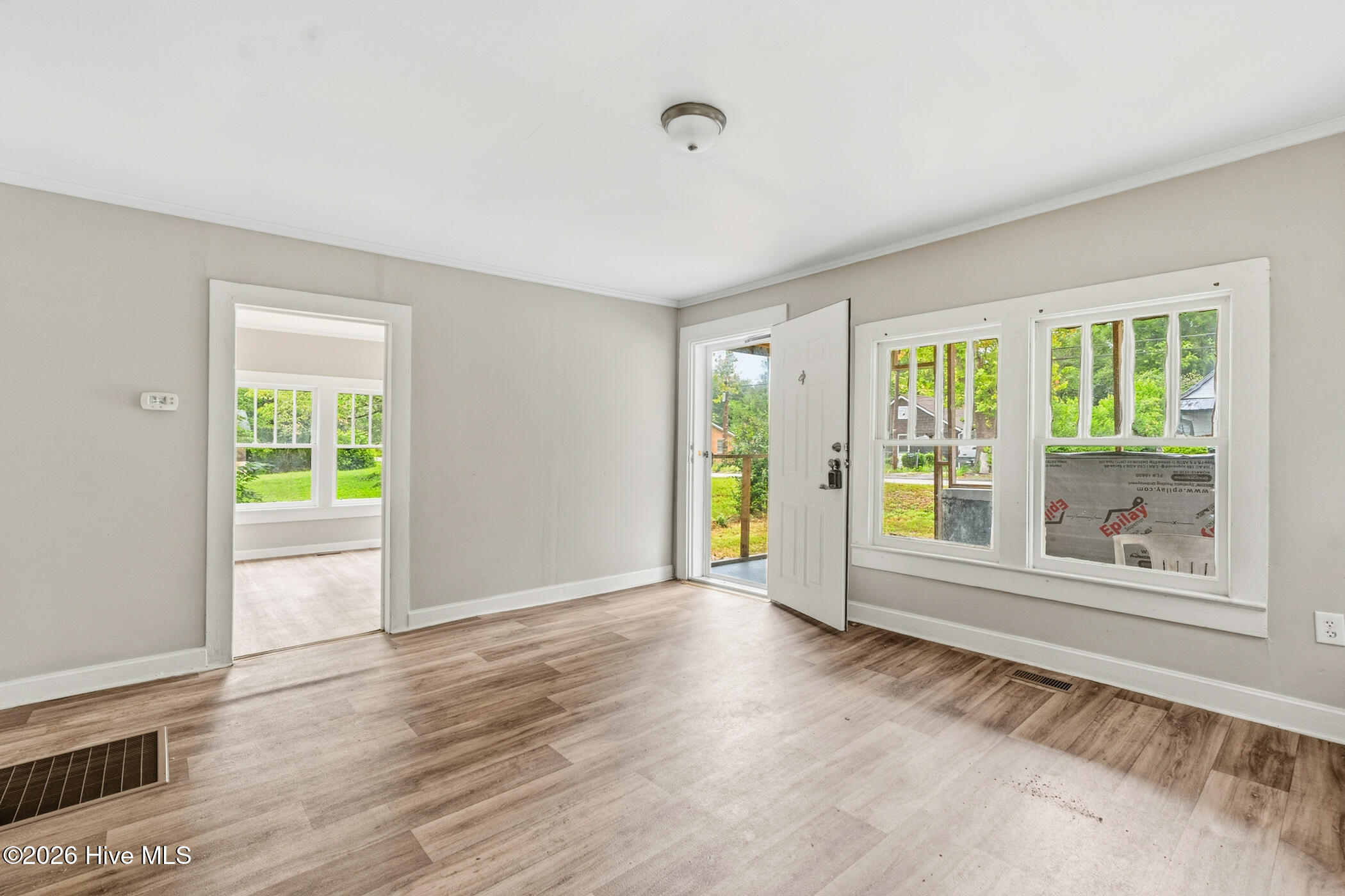 309 Pine Street Property Photo 13