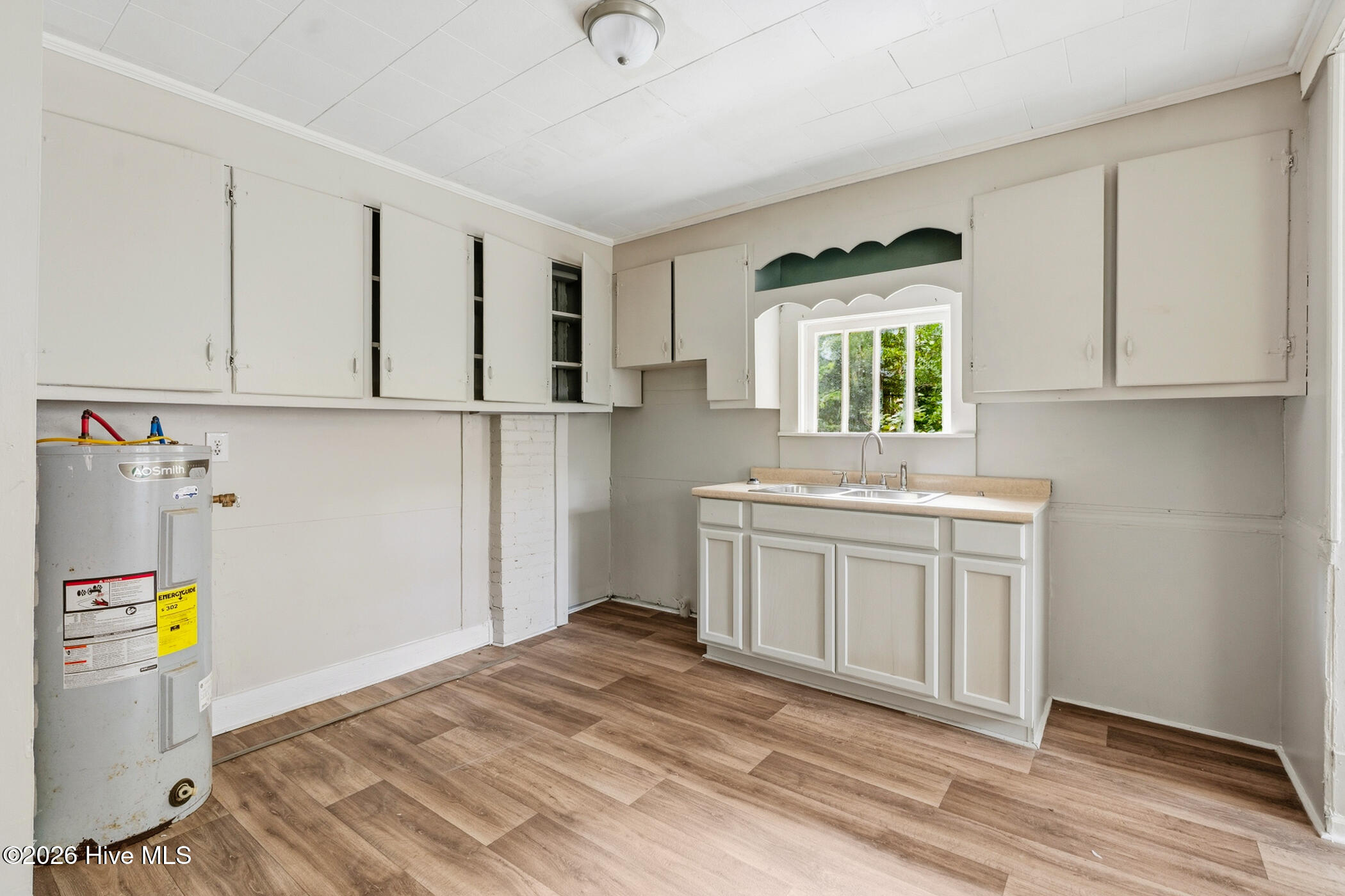 309 Pine Street Property Photo 25