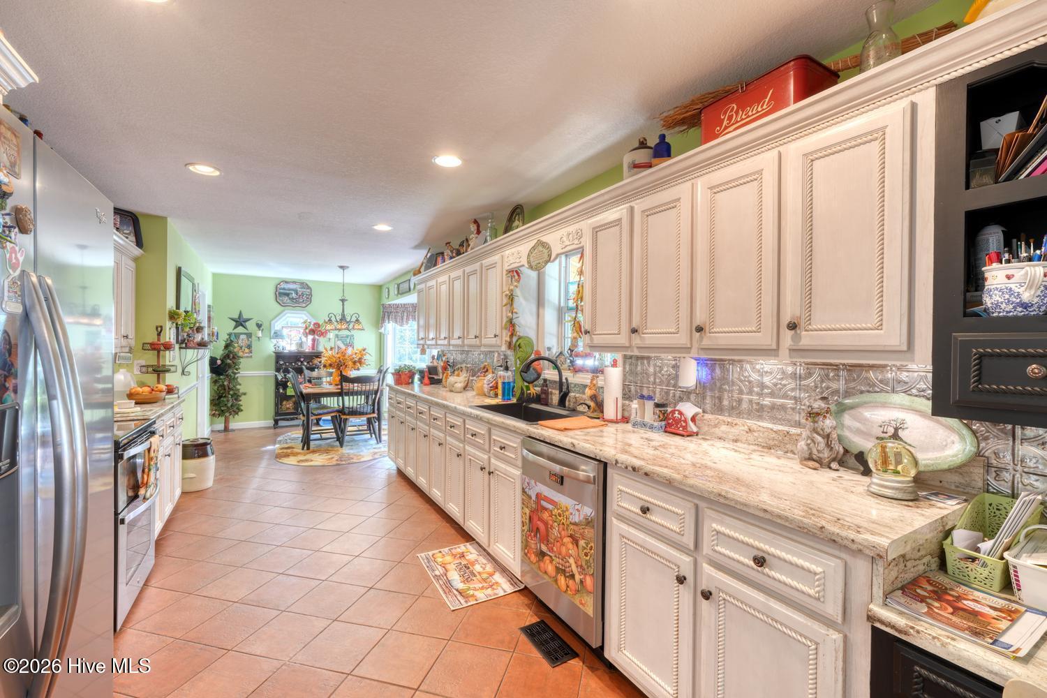 1341 Mull Road Property Photo 17