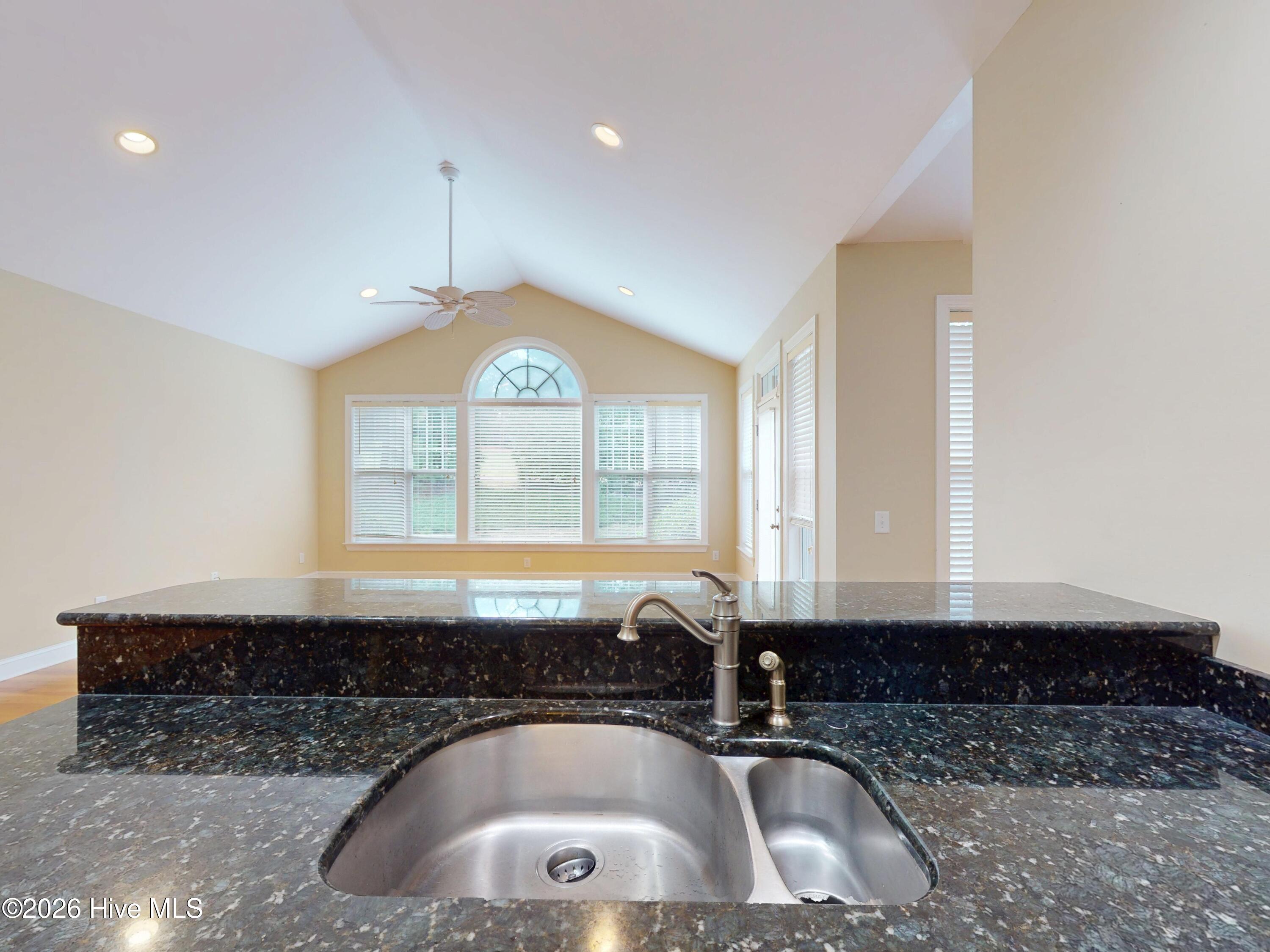 3 Shenecossett Lane Property Photo 9