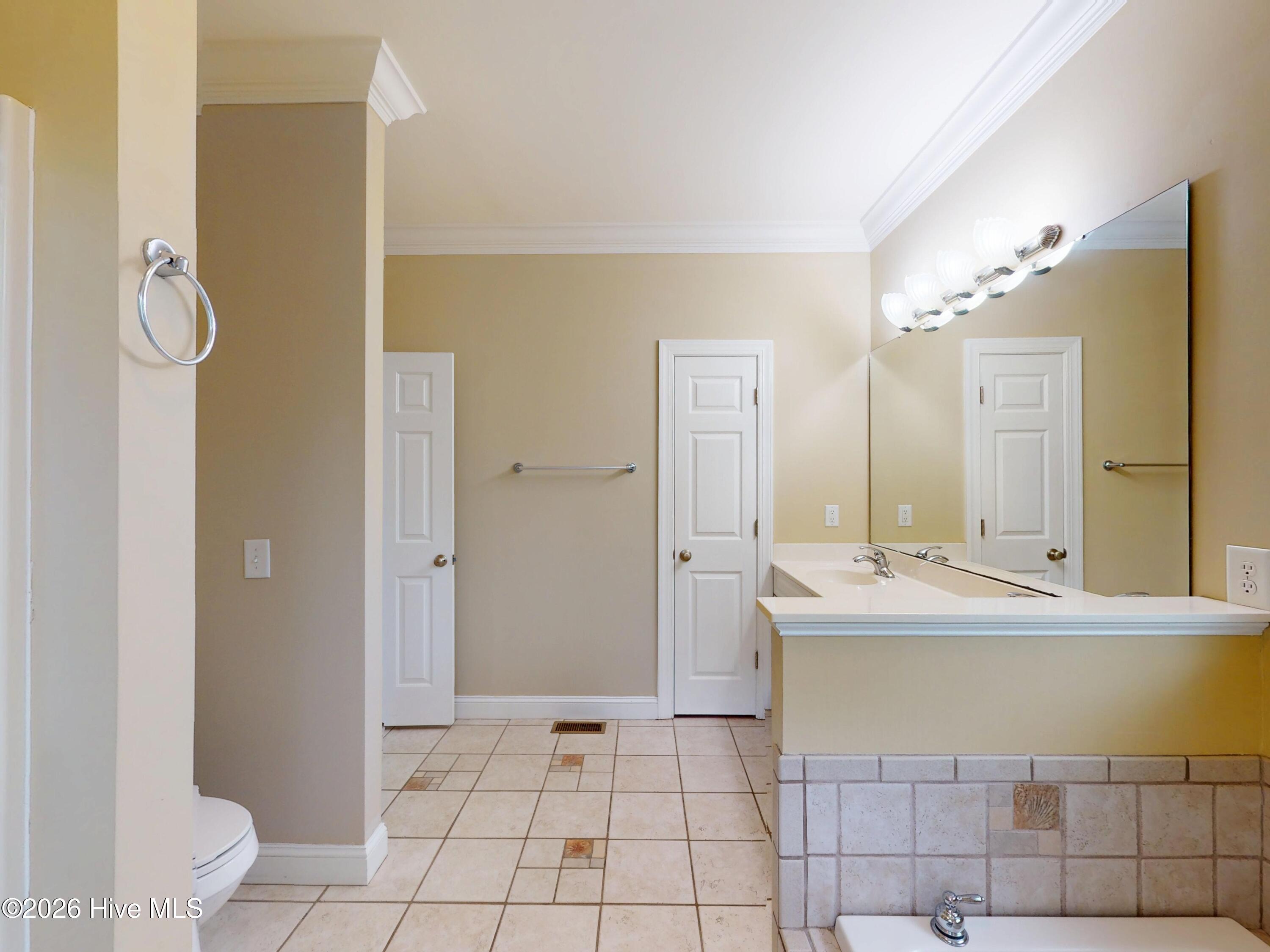 3 Shenecossett Lane Property Photo 23